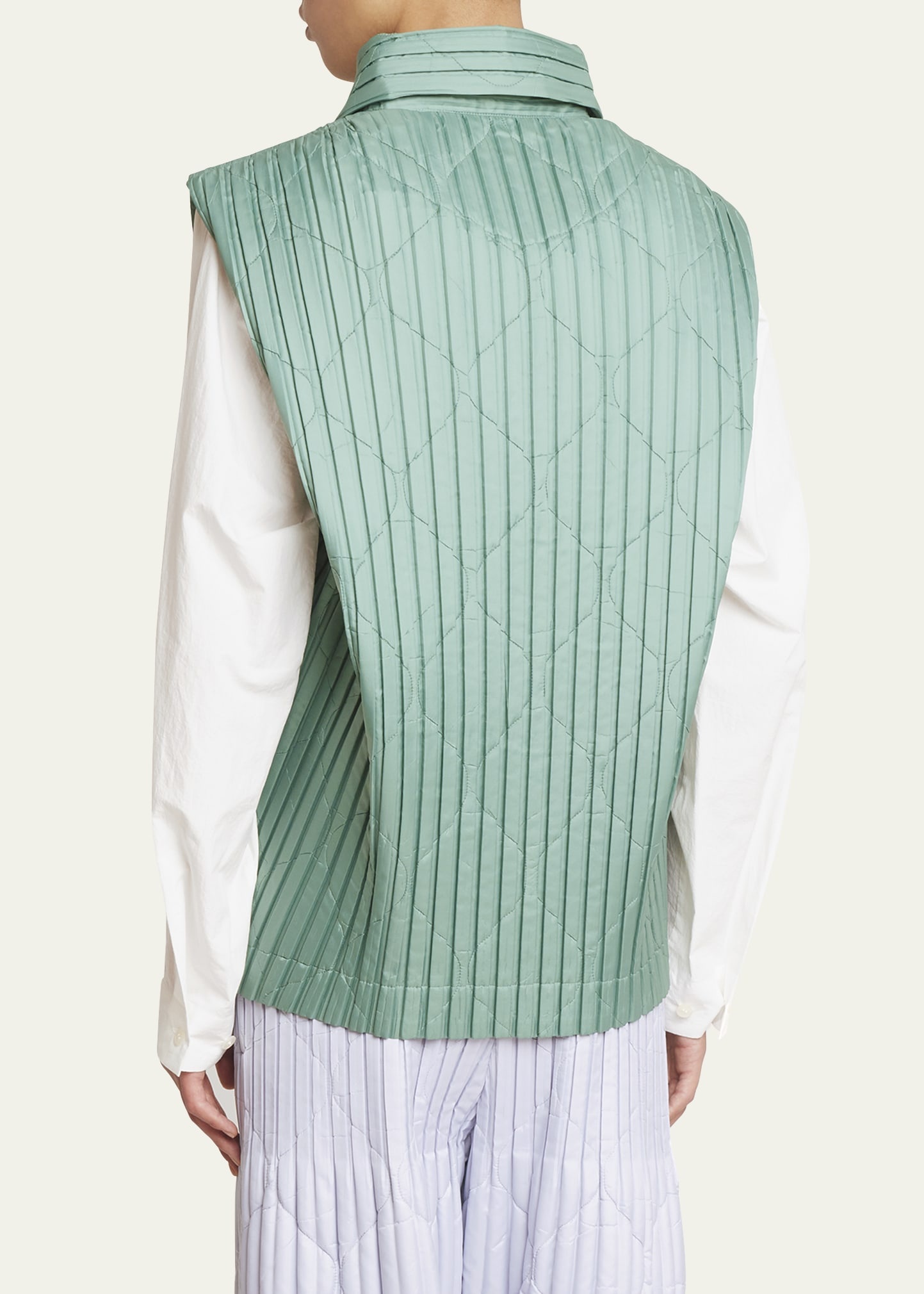 Men's Quilted and Pleated Vest - 3