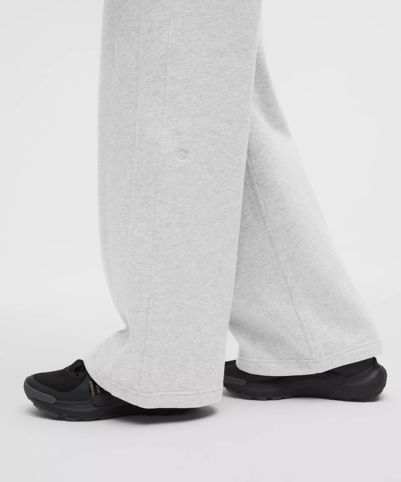 Scuba Mid-Rise Wide-Leg Pant *Regular 7