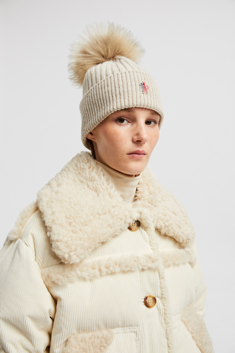 Moncler Cashmere Beanie With Pom Pom outlook