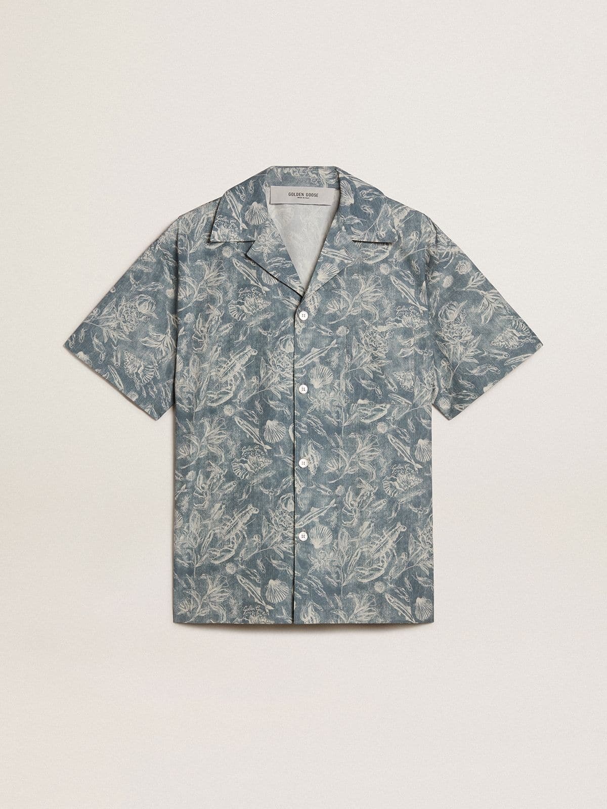 Men's short-sleeved pajama-style poplin shirt with a blue and white marine print - 1