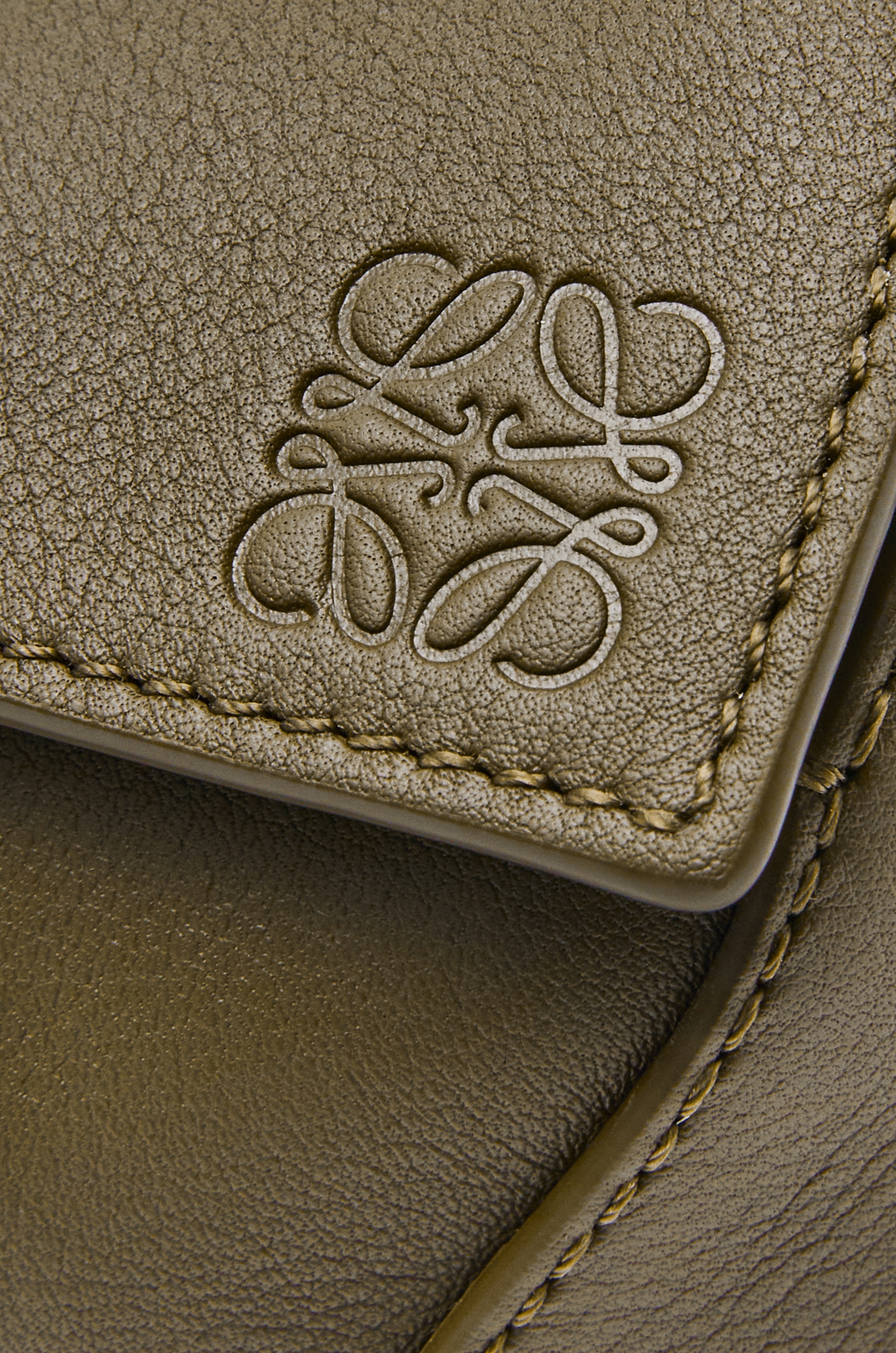 Mini Puzzle bag in classic calfskin - 9
