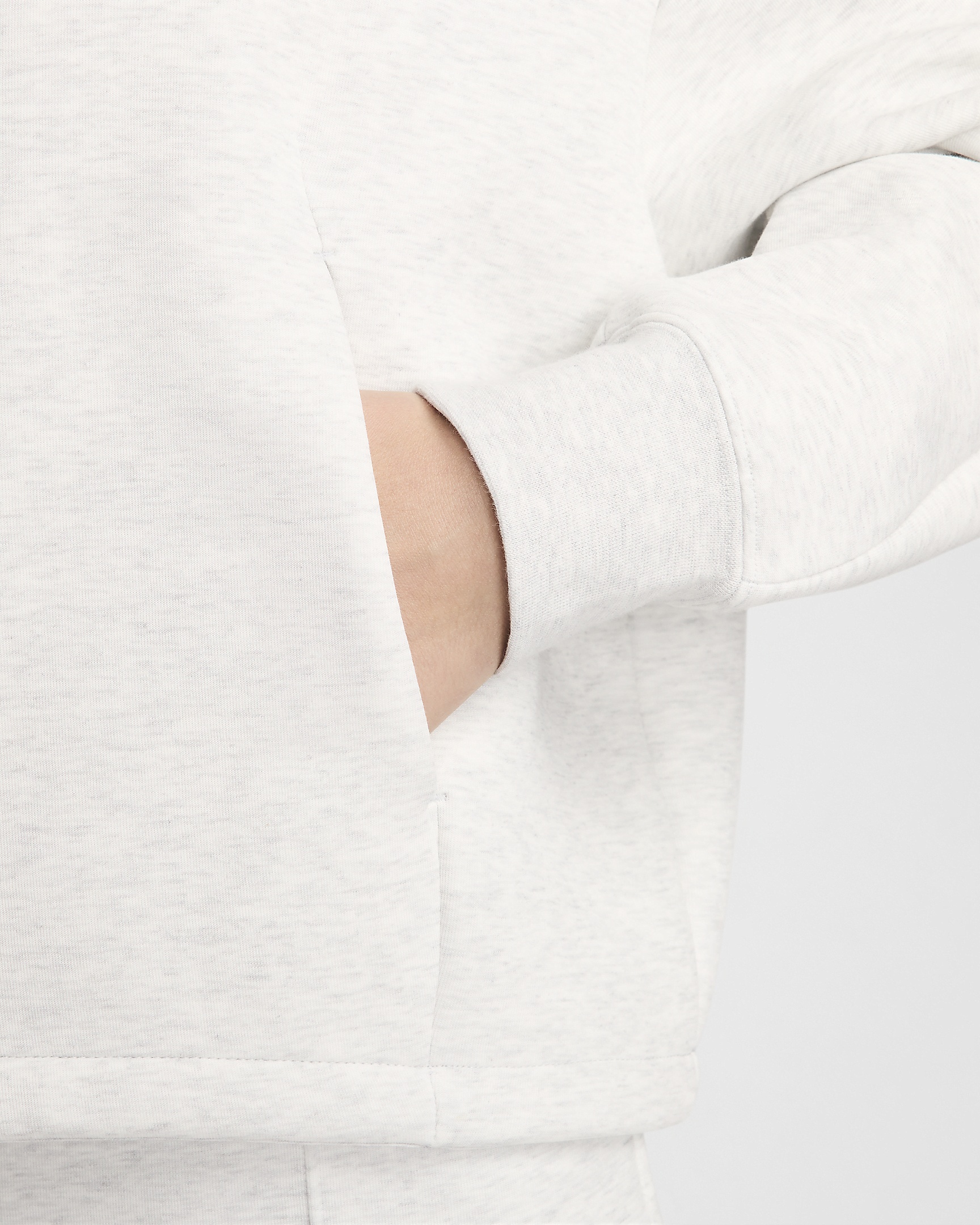 Nike Sportswear Tech Fleece Women's Oversized Hoodie - 8