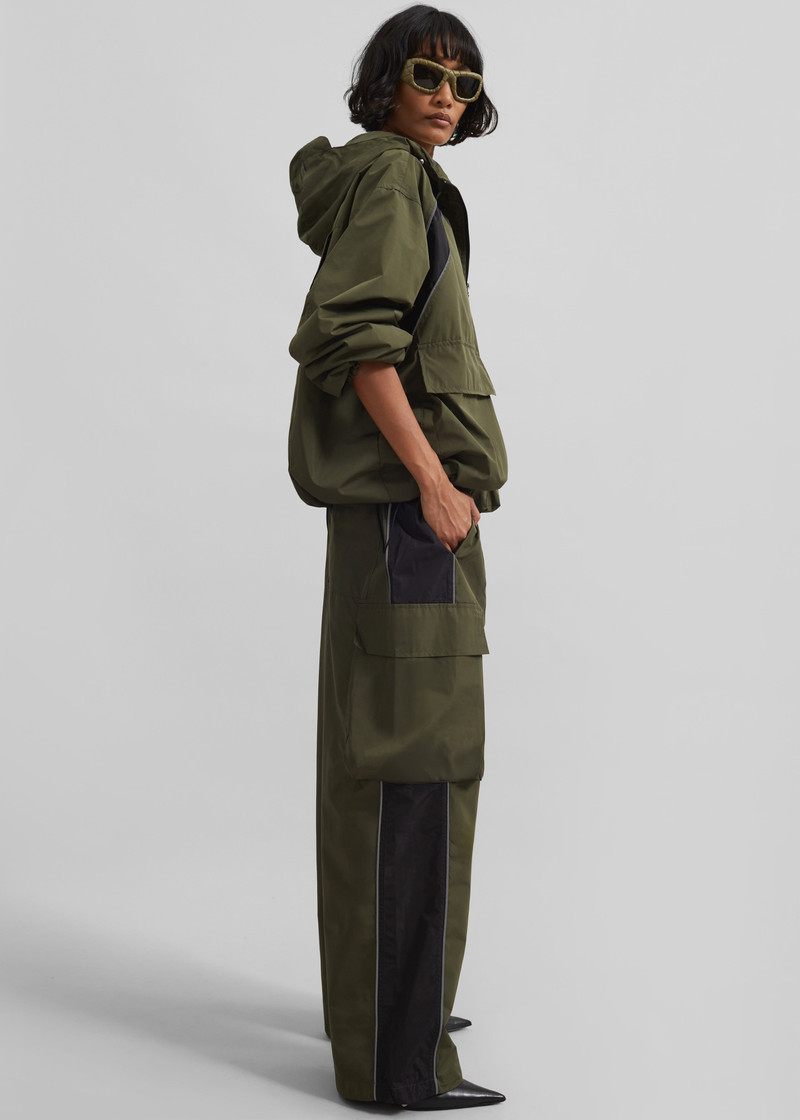 Navan Windbreaker Cargo Jacket - Khaki 3