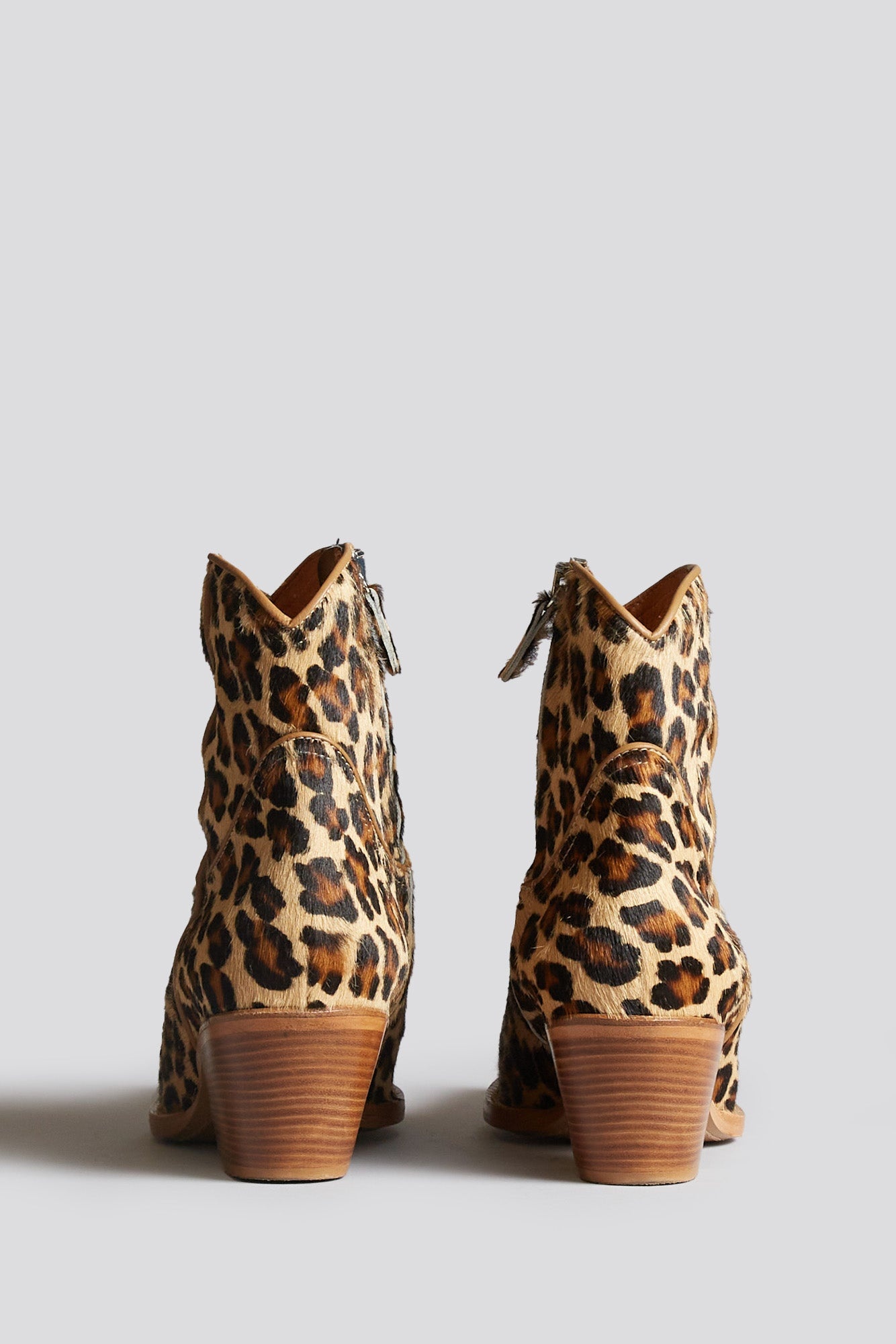 SKINNY ANKLE COWBOY BOOT - LEOPARD - 3
