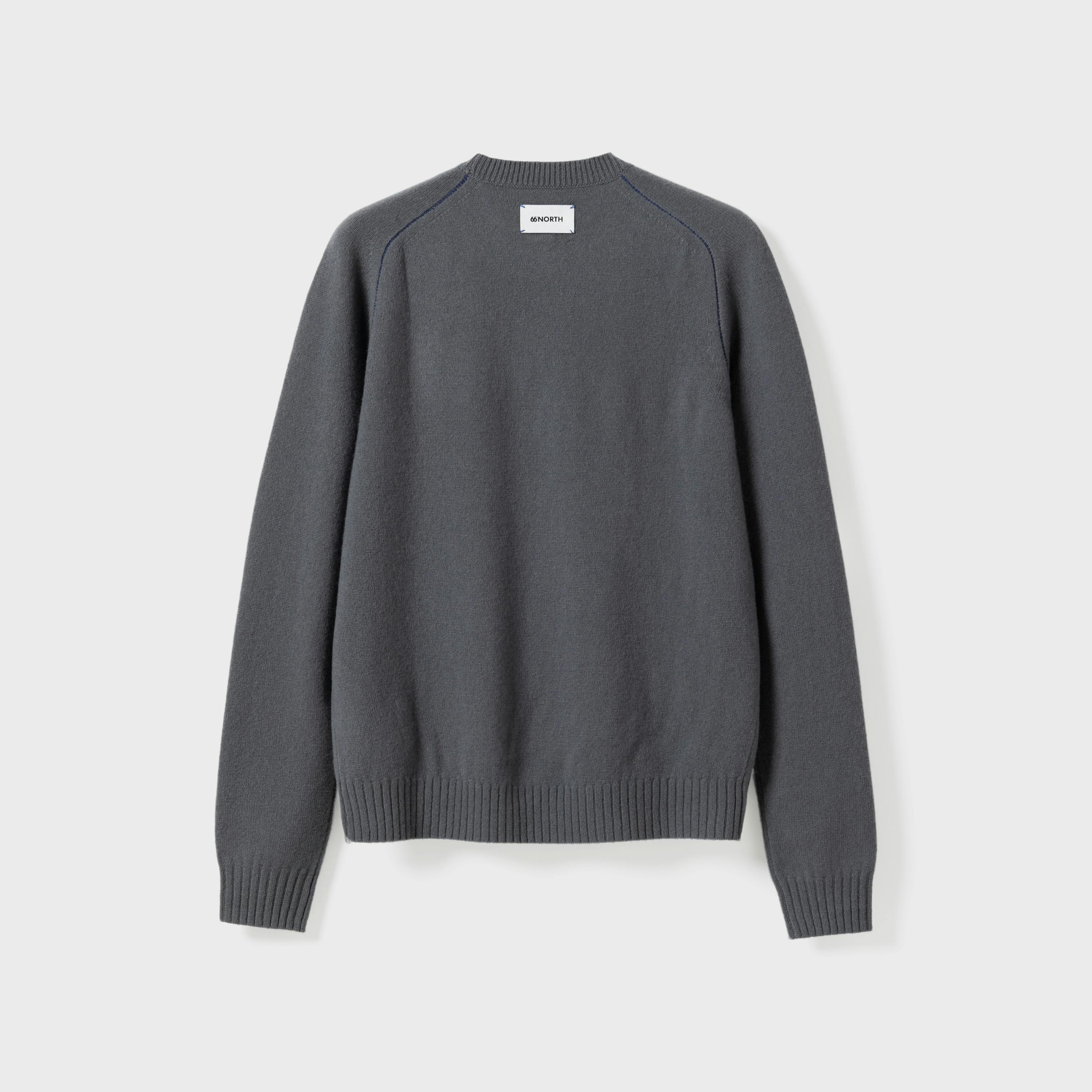 Reykjavík Wool Sweater - 3