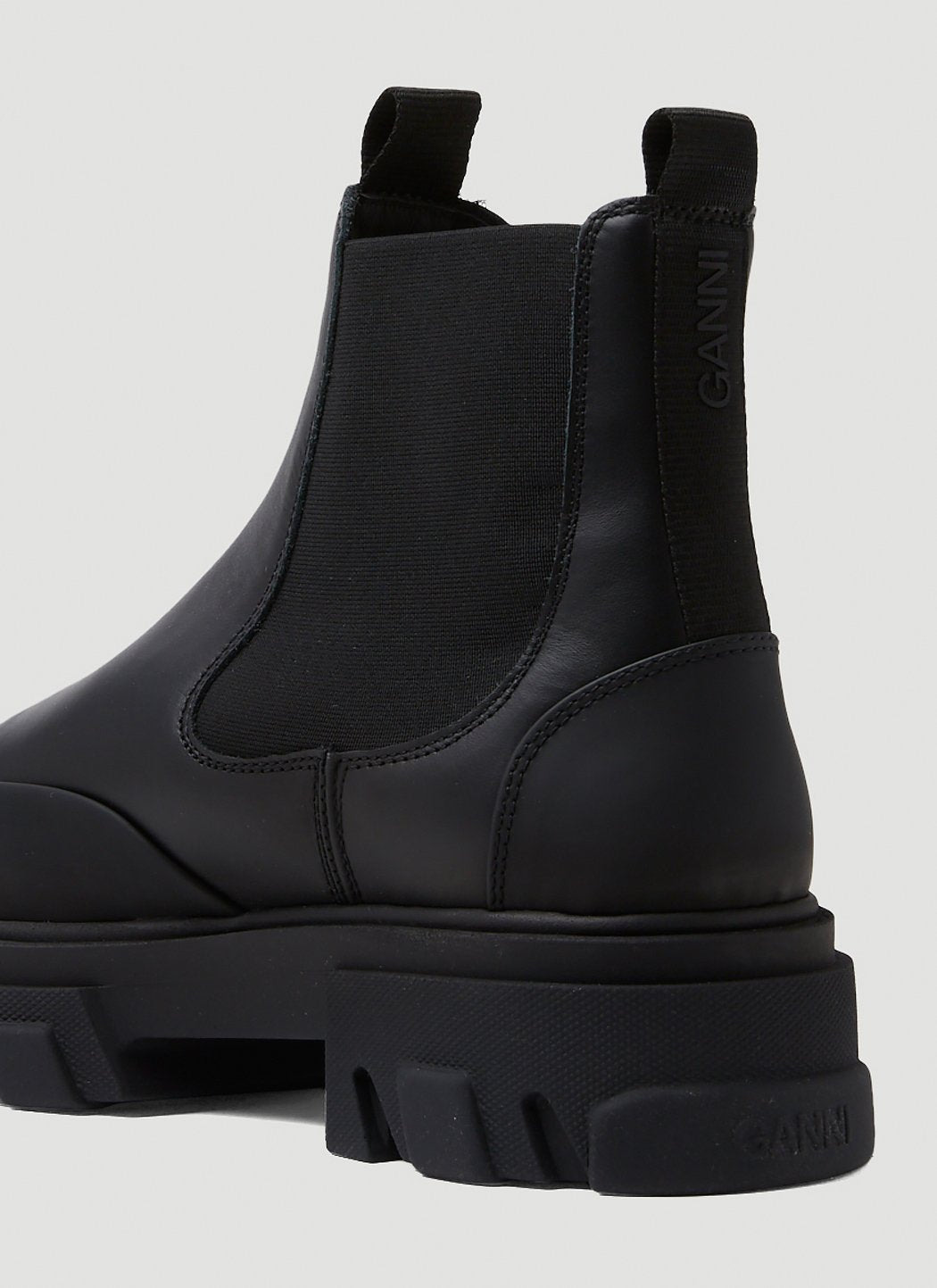 GANNI - Ganni Men Leather Chelsea Ankle Boots - 6