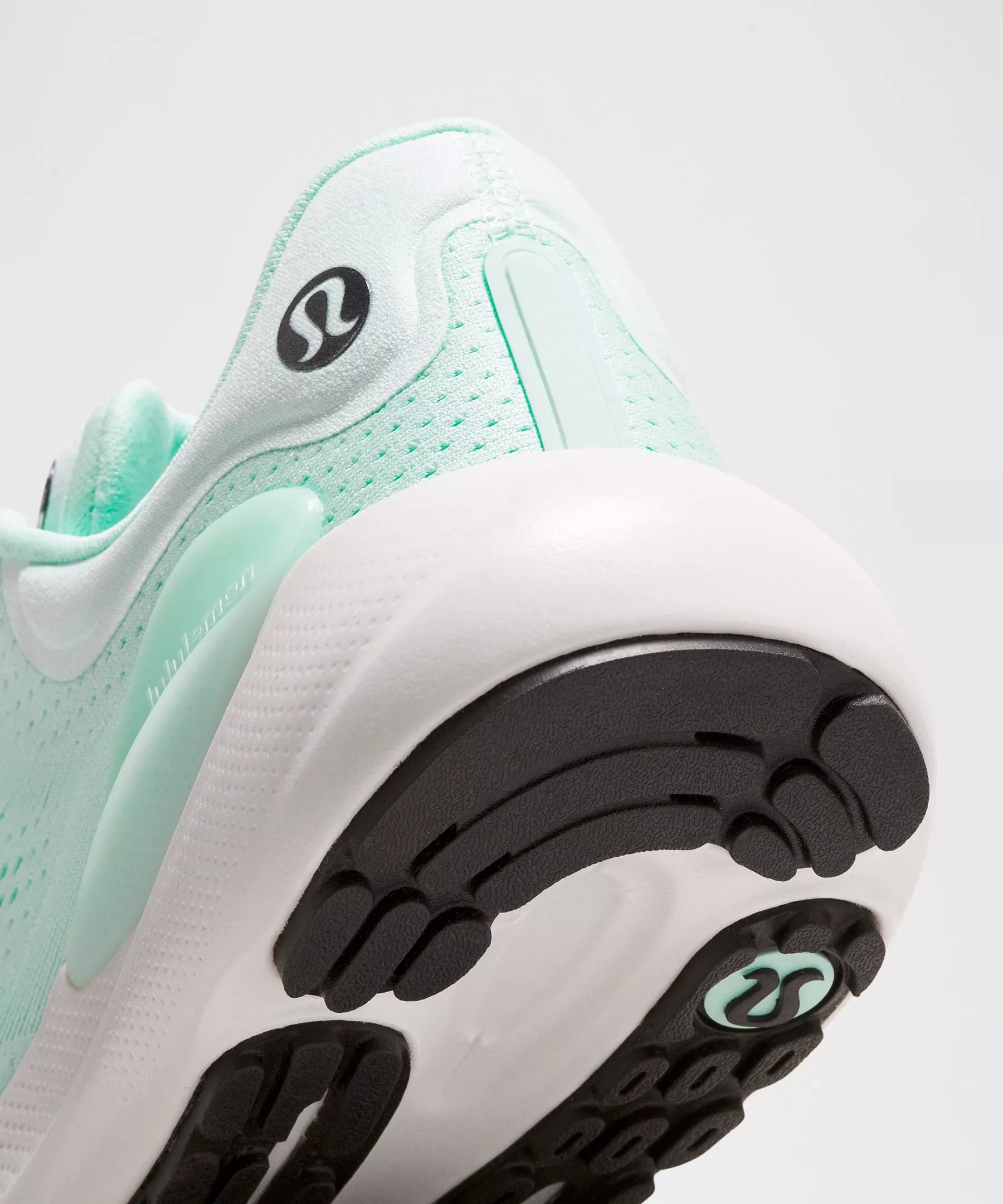Women's Beyondfeel Running Shoe - 9