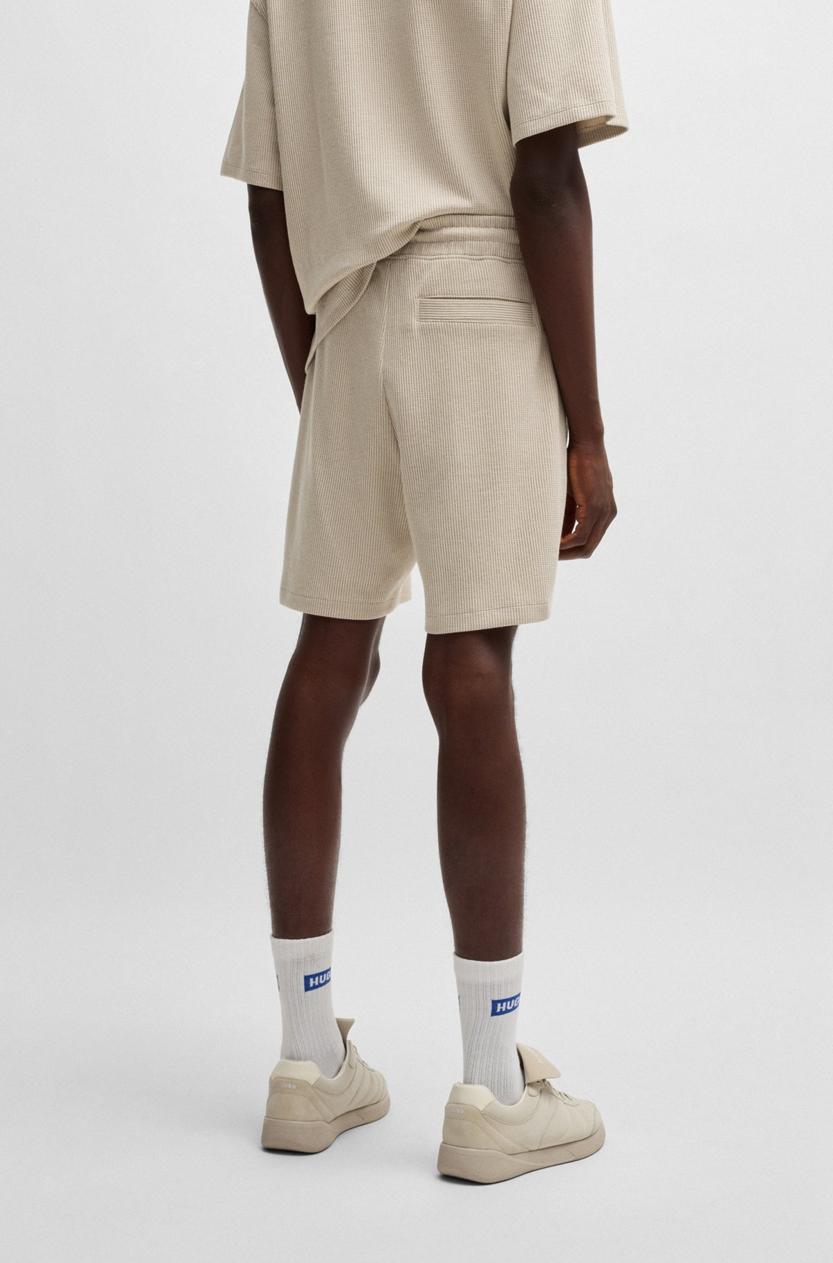 LOOSE-FIT SHORTS IN WAFFLE-STRUCTURED COTTON - 5