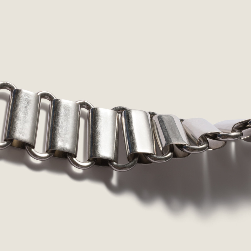 Miu Miu Leather and metal belt outlook