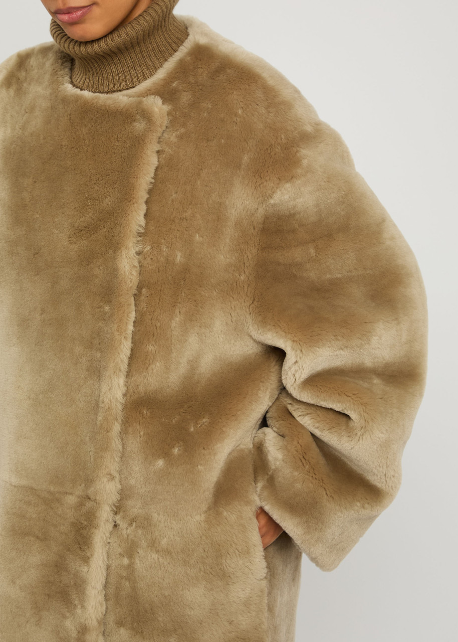 Toteme Shearling Coat - 5