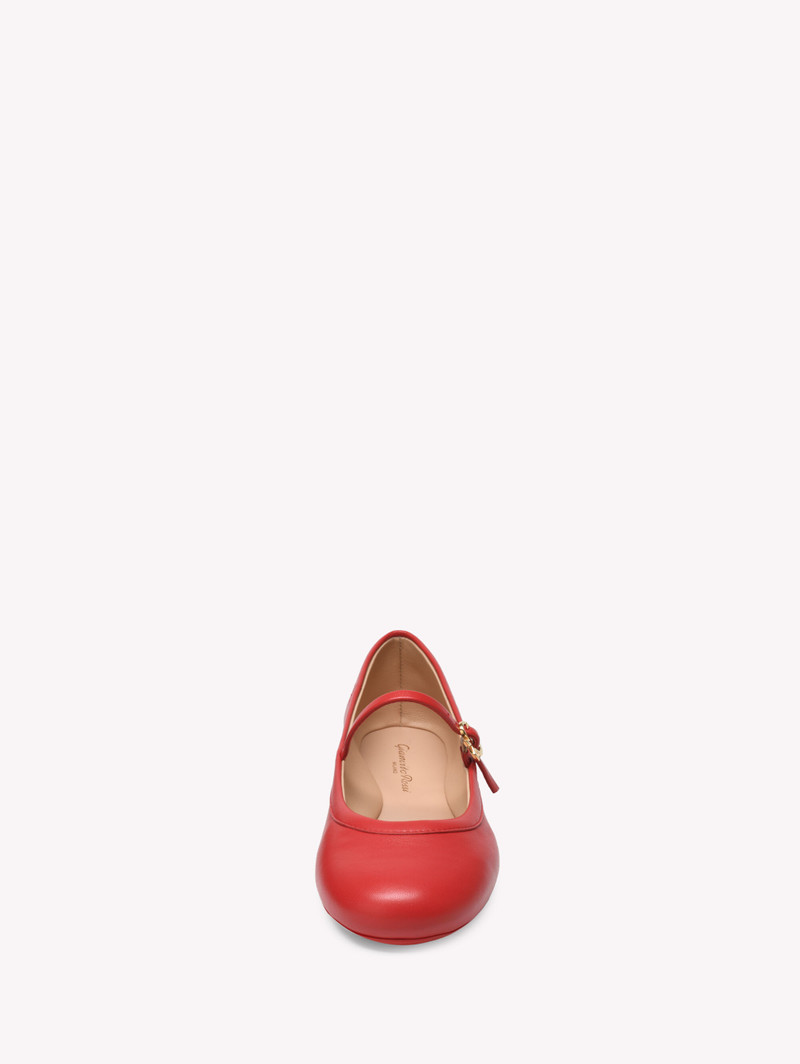 Gianvito Rossi CARLA outlook