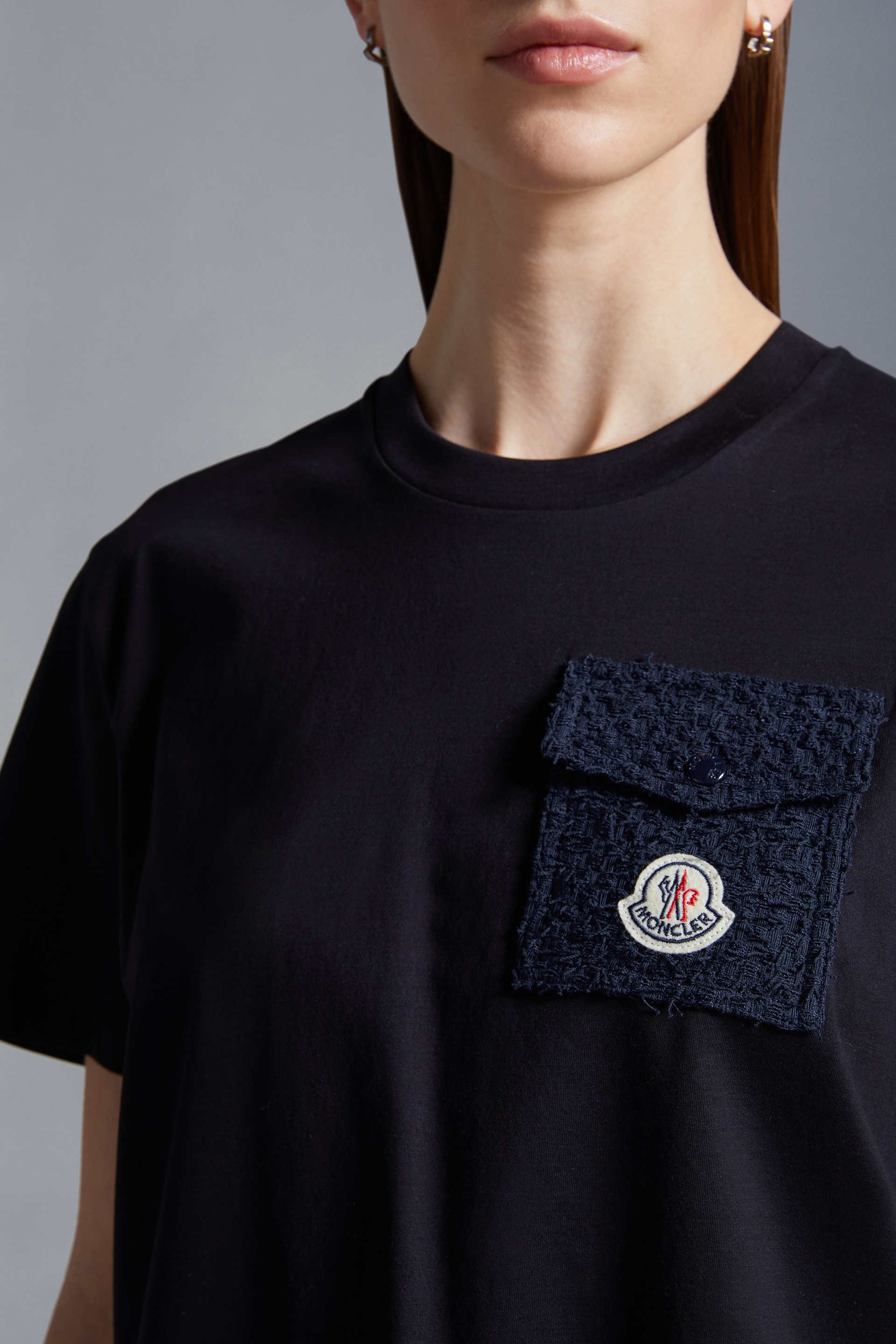 T-Shirt with Pocket - 6