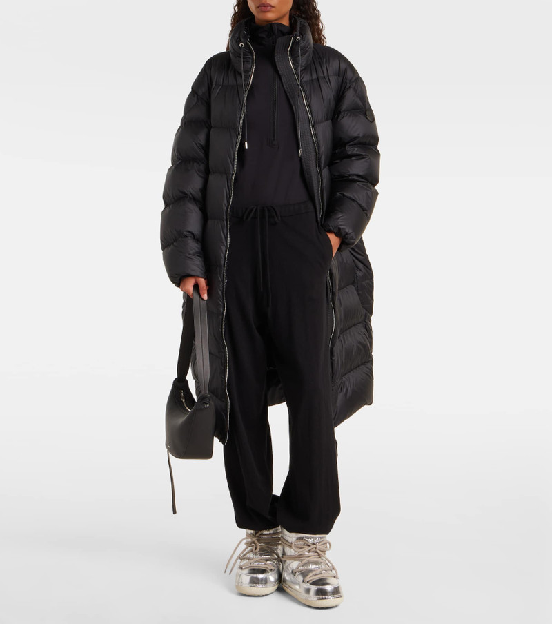 INUIKII Mountain Metallic snow boots outlook