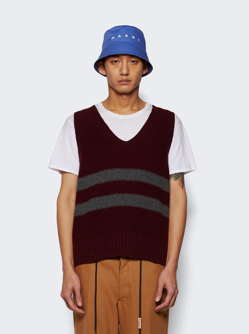 Collegiate Sweater Vest Maroon - 3
