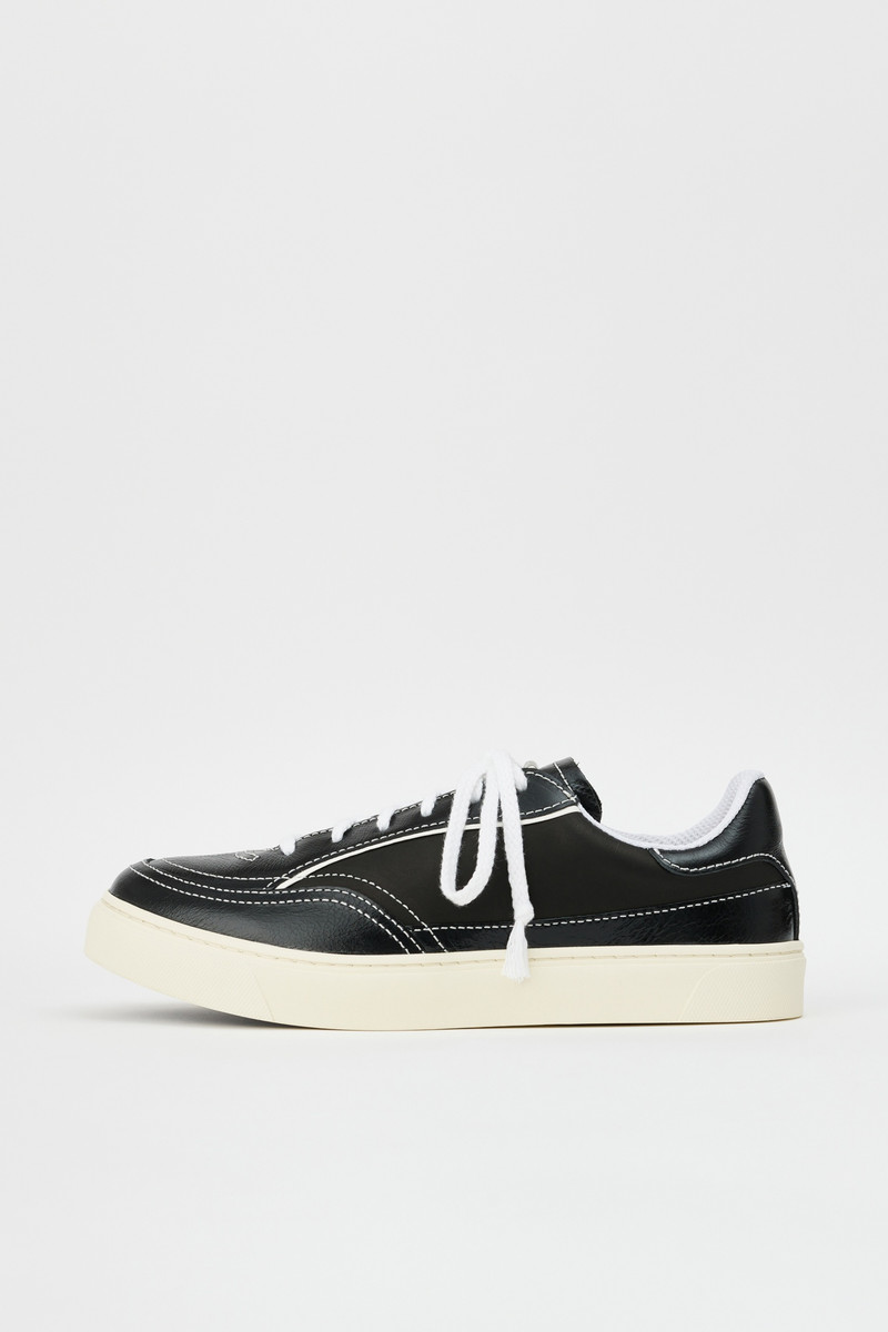 Skimmer Black Leather 1