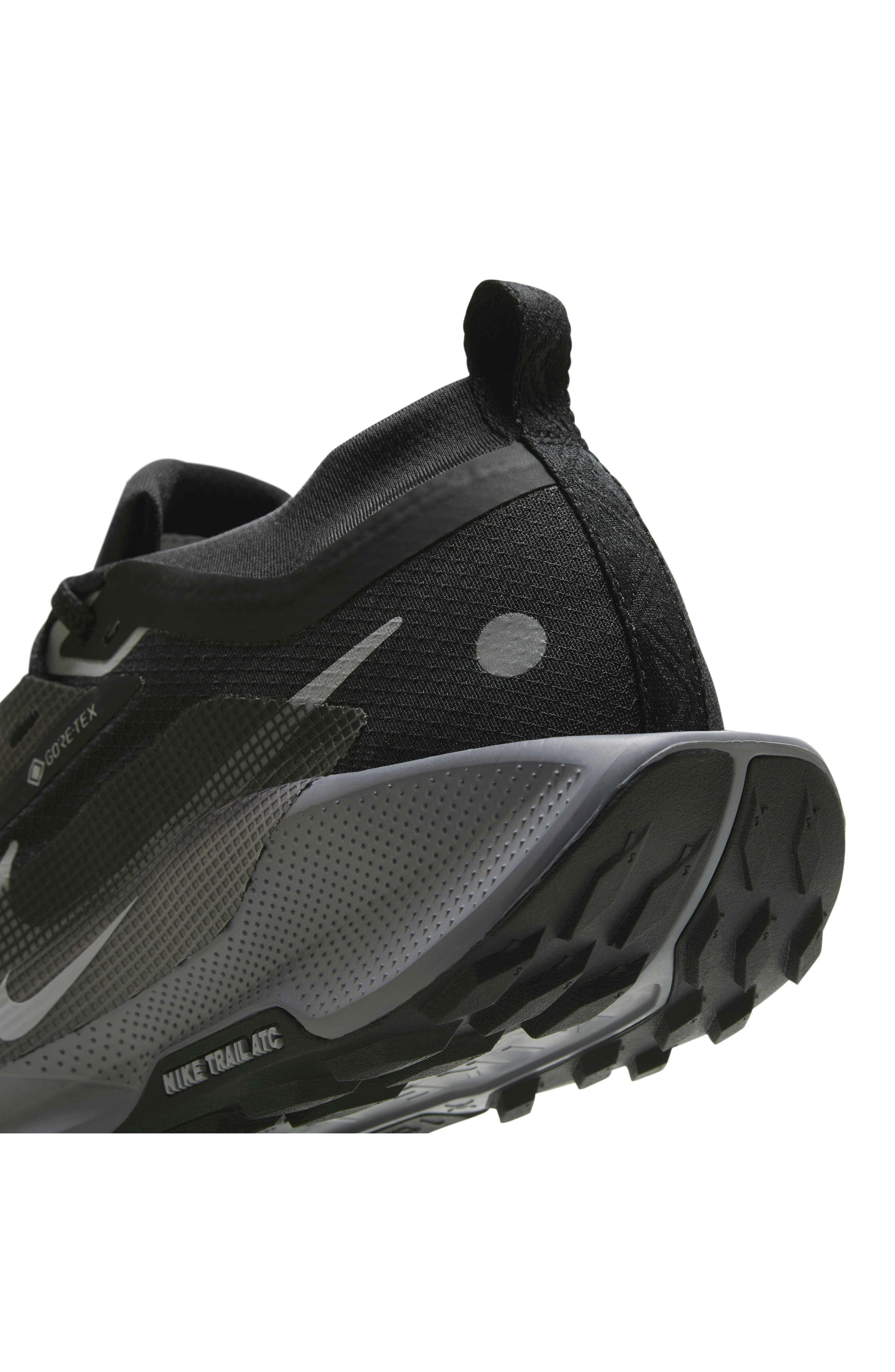 Nike Pegasus Trail 5 Gore-Tex® Waterproof Running Shoe in Black/Grey at Nordstrom - 9