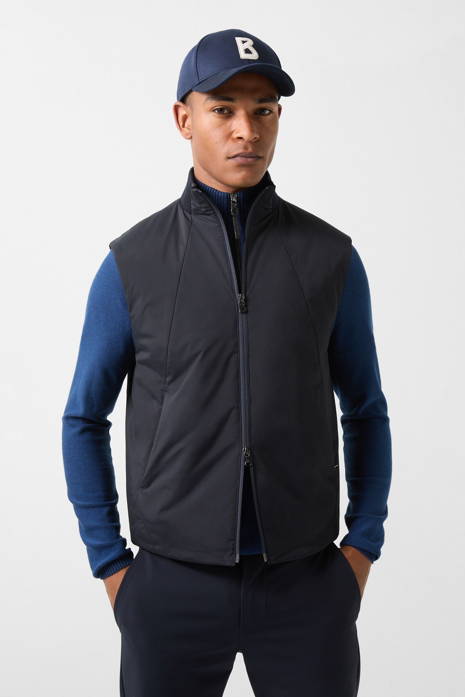 Lenny Vest in Navy blue - 2