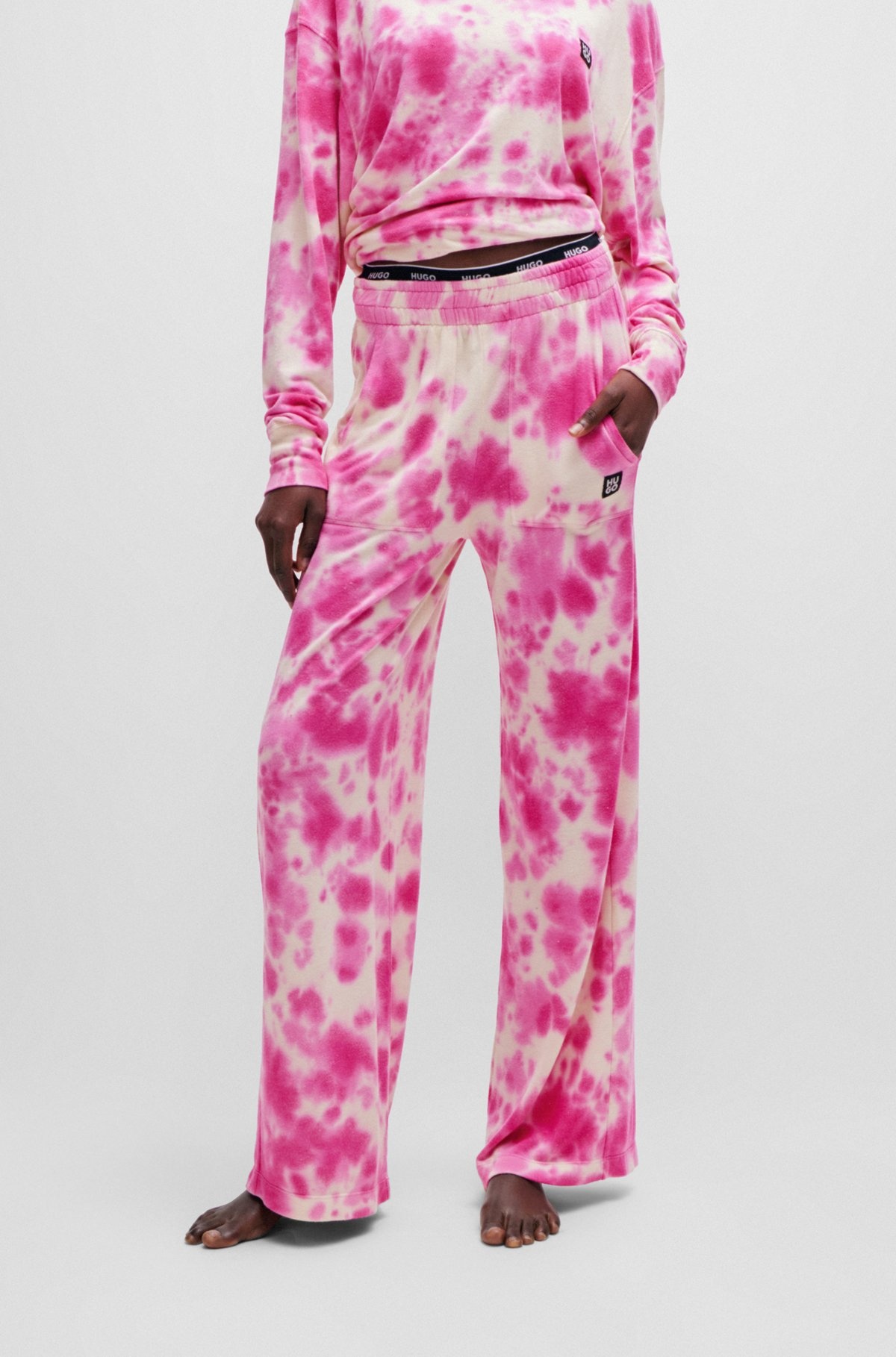 STRAIGHT-LEG TRACKSUIT BOTTOMS WITH SEASONAL PRINT - 2