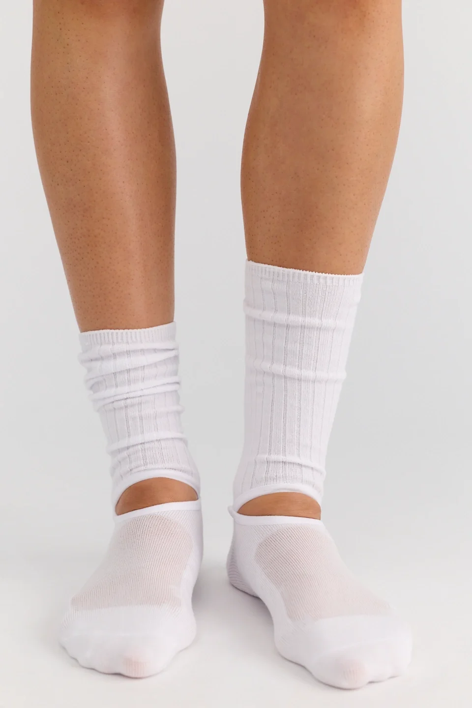 Ballet Buti Pilates Grip Socks - 1