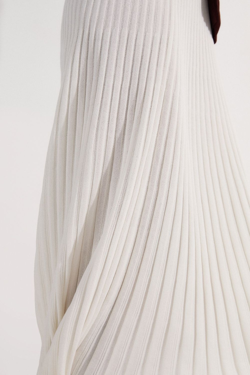 Pleated Rib Knitted Skirt 5