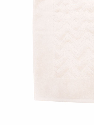 Missoni zigzag pattern bath towel outlook