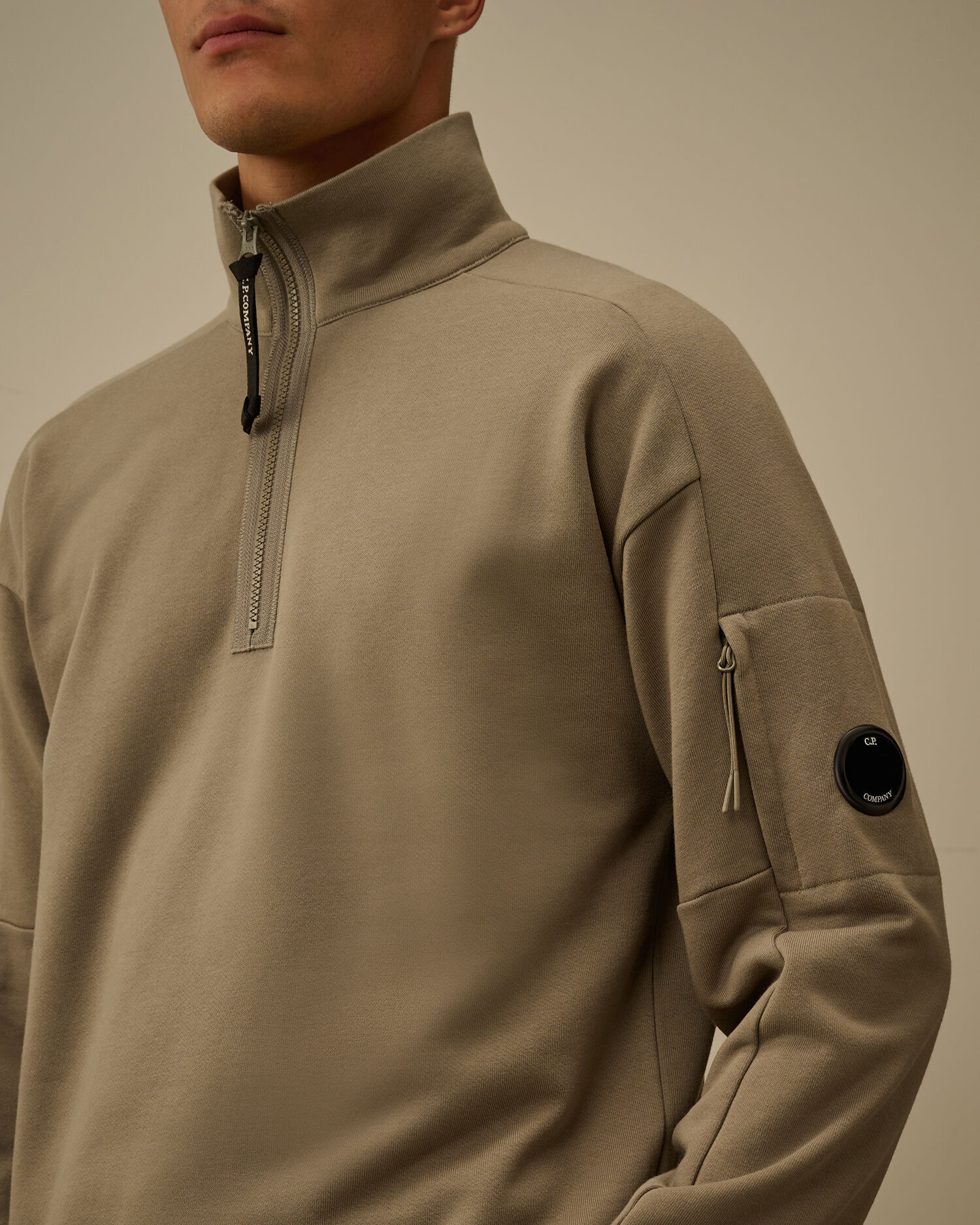 Diagonal Raised Fleece Half Zip Sweatshirt - 5