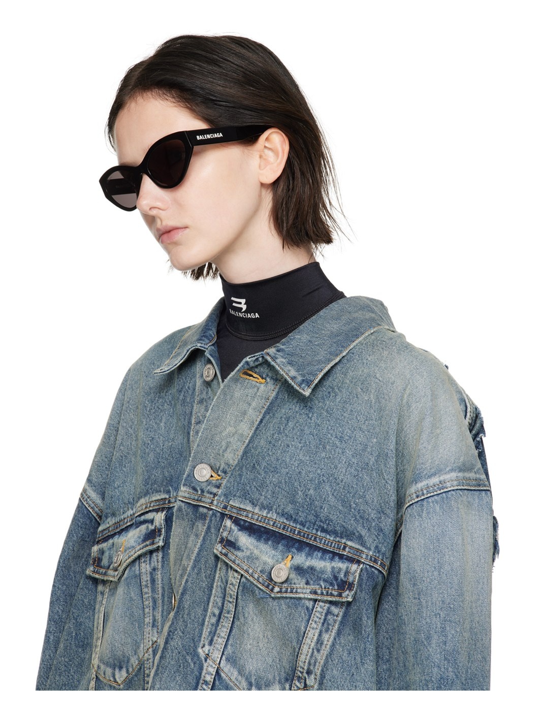 Black Cat-Eye Sunglasses - 4