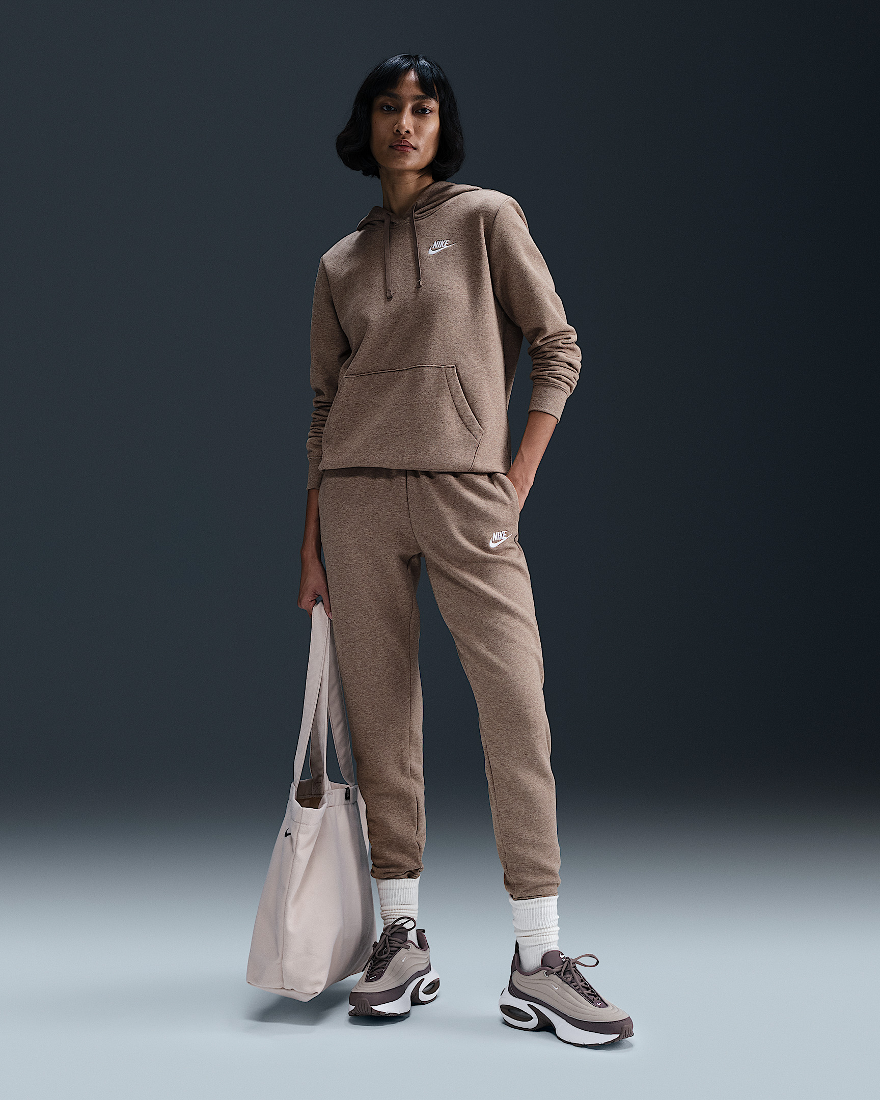 Nike Sportswear Club Fleece Women's Pullover Hoodie - 4