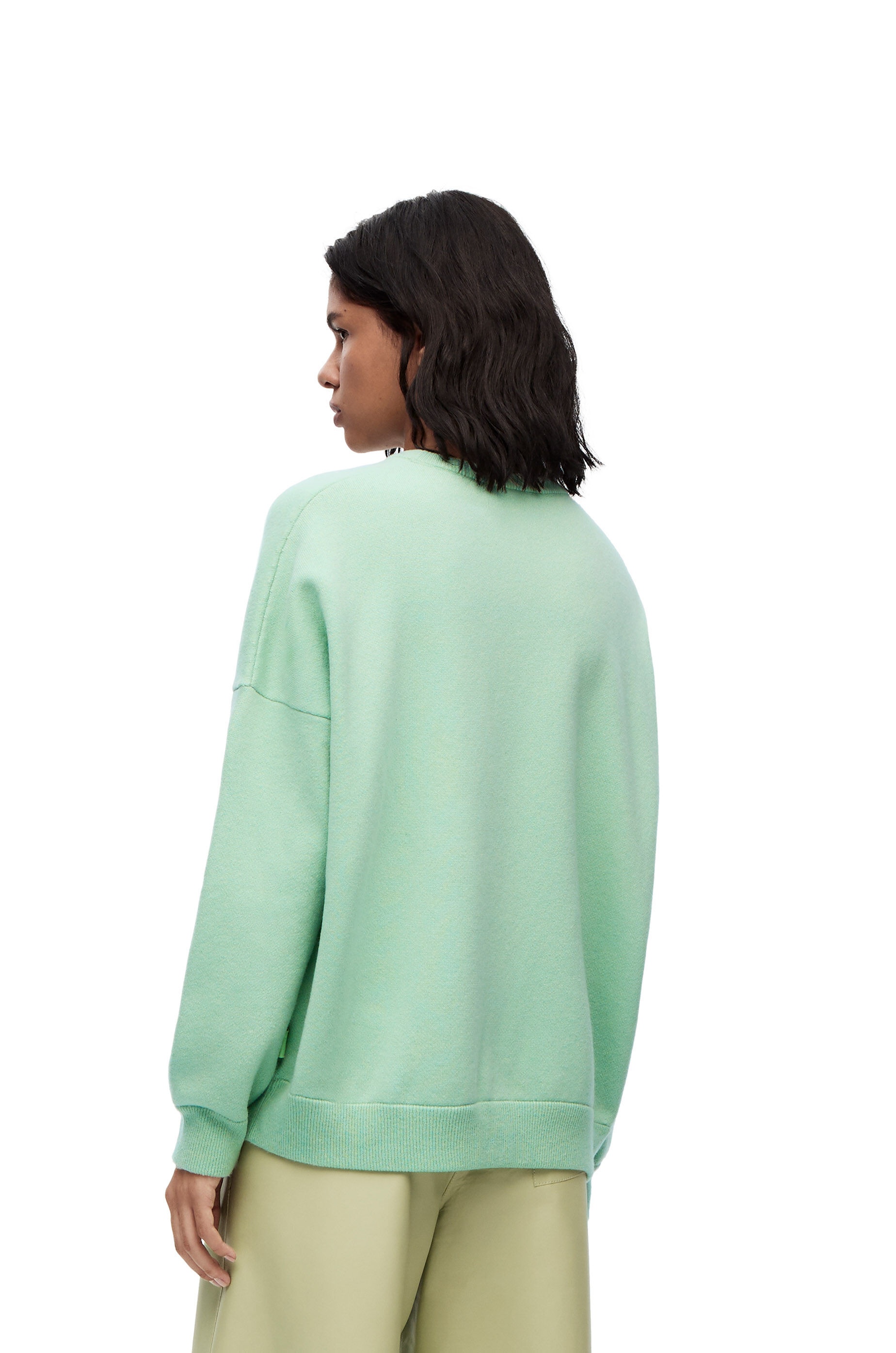 Oversize crew neck sweater in cashmere - 4