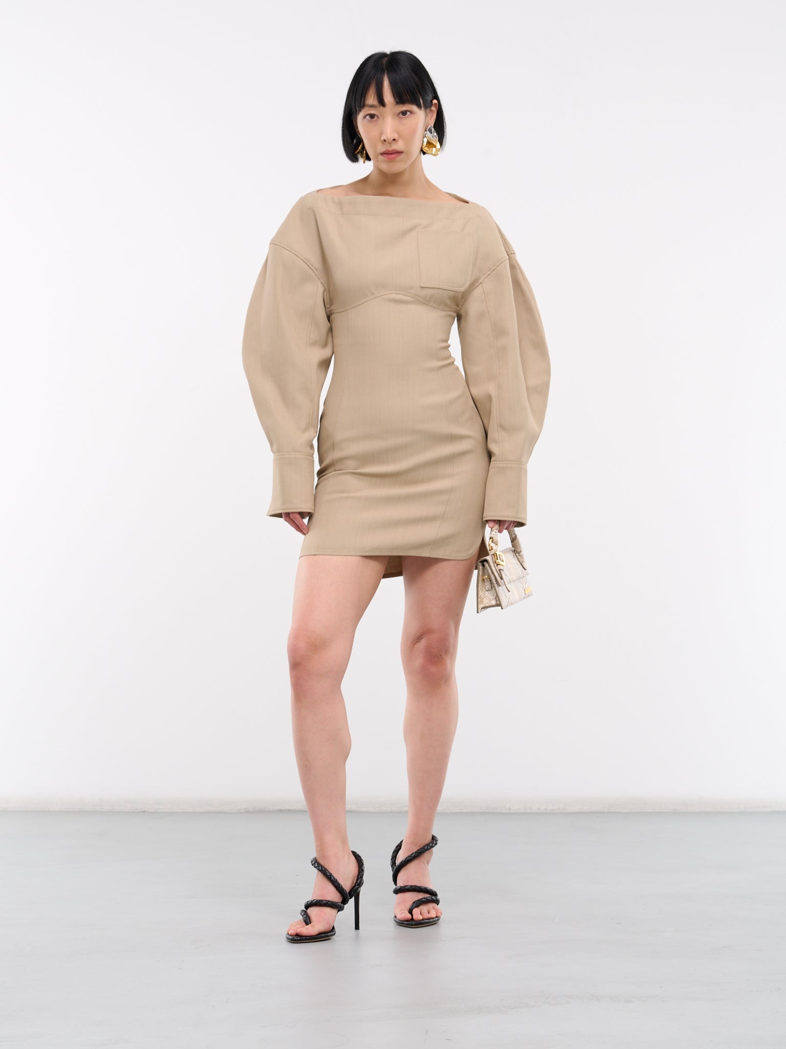 VIP【送料関税込】JACQUEMUS LA ROBE CHEMISE CASACO DRESS 24354197_54395172_600.jpg