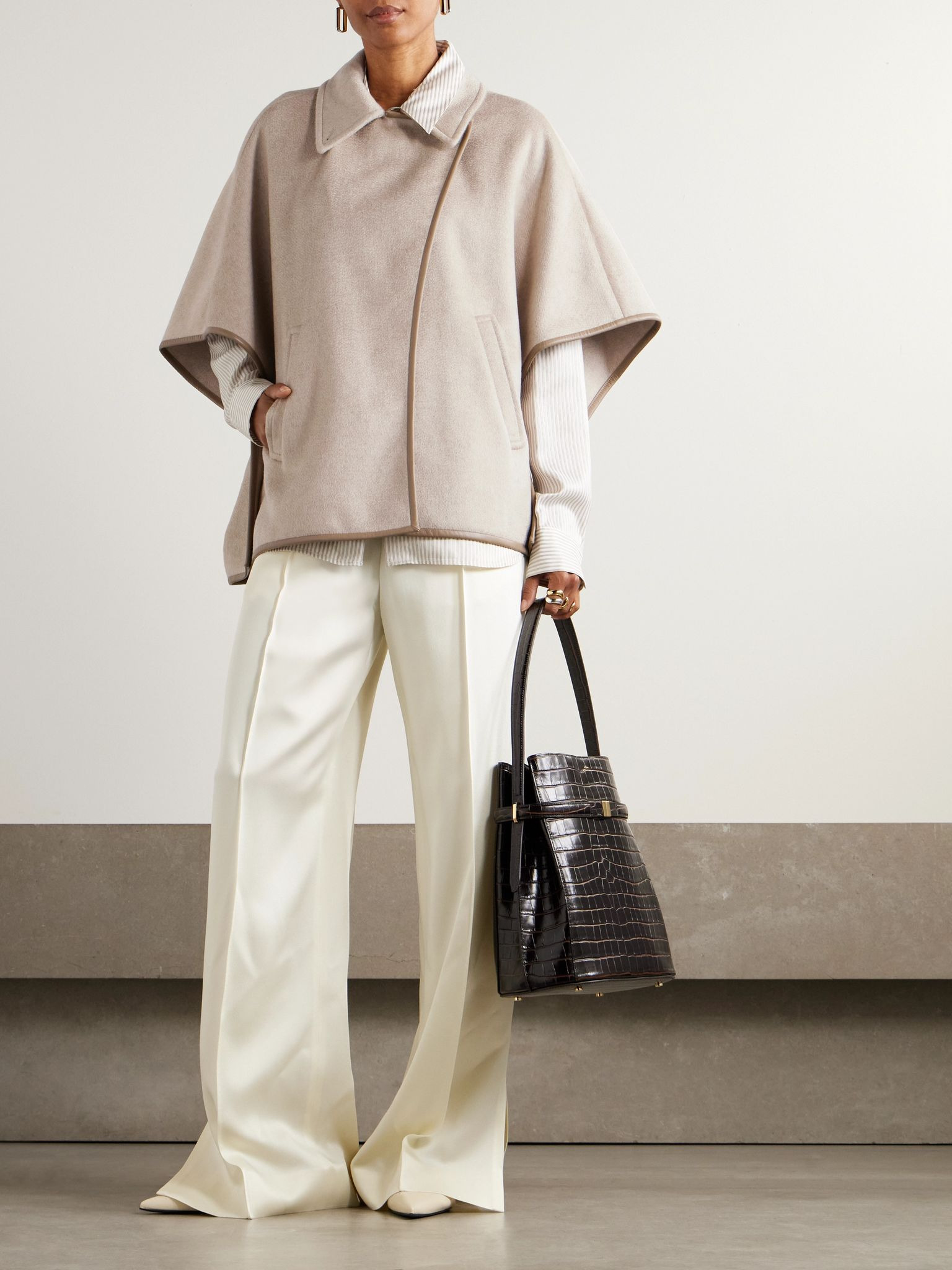 Leather-trimmed cashmere-felt cape Beige - 2