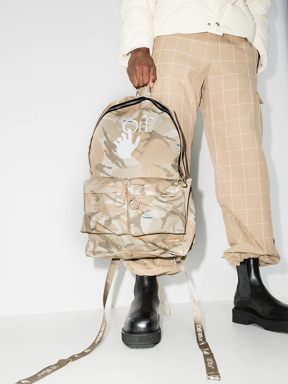 x Browns 50 camouflage-print backpack - 2