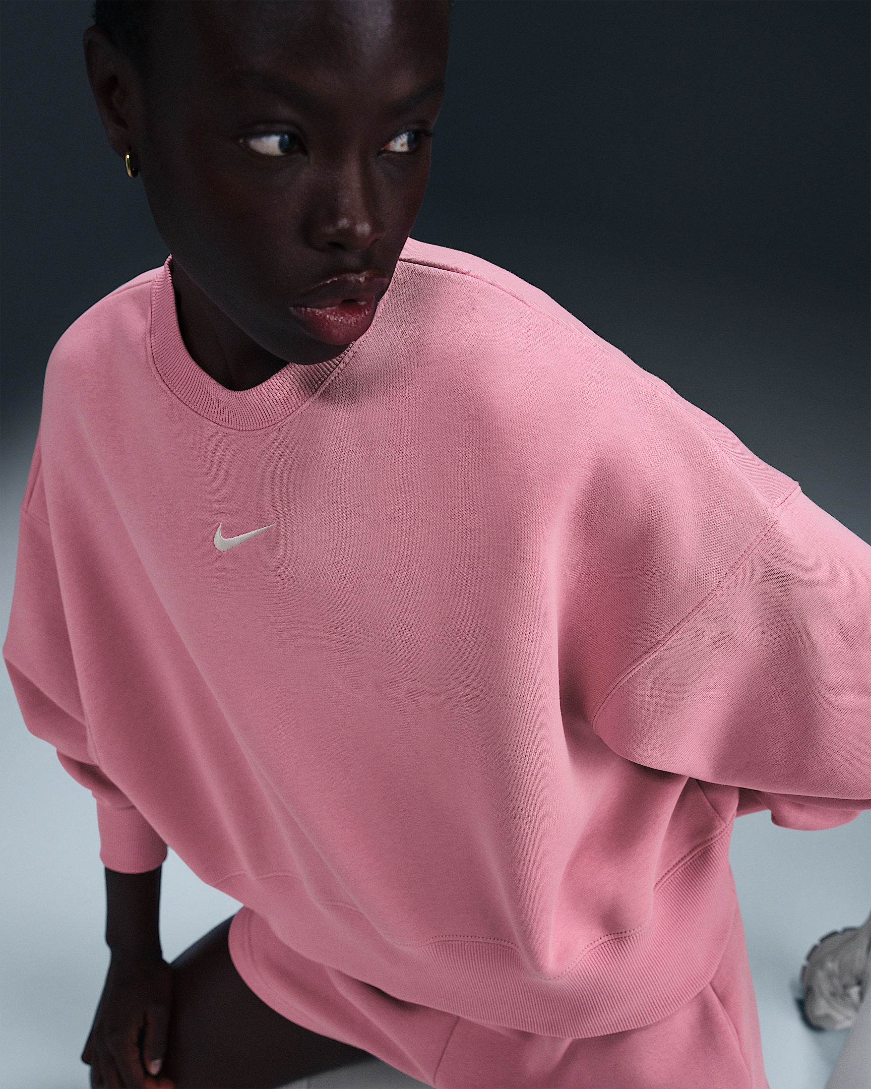 Nike Sportswear Phoenix Fleece Women's Over-Oversized Crew-Neck Sweatshirt - 3