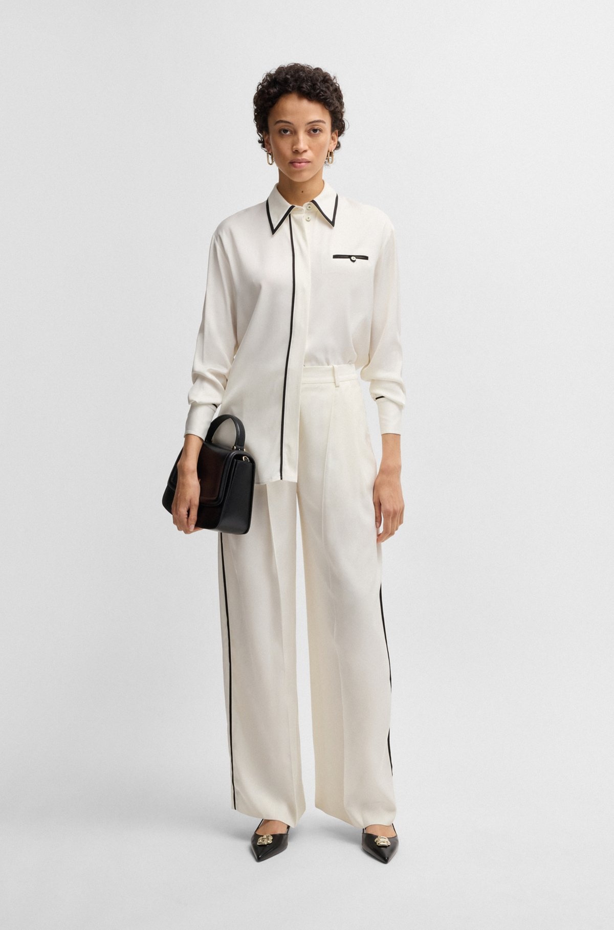 RELAXED-FIT TROUSERS WITH A WIDE LEG - 3