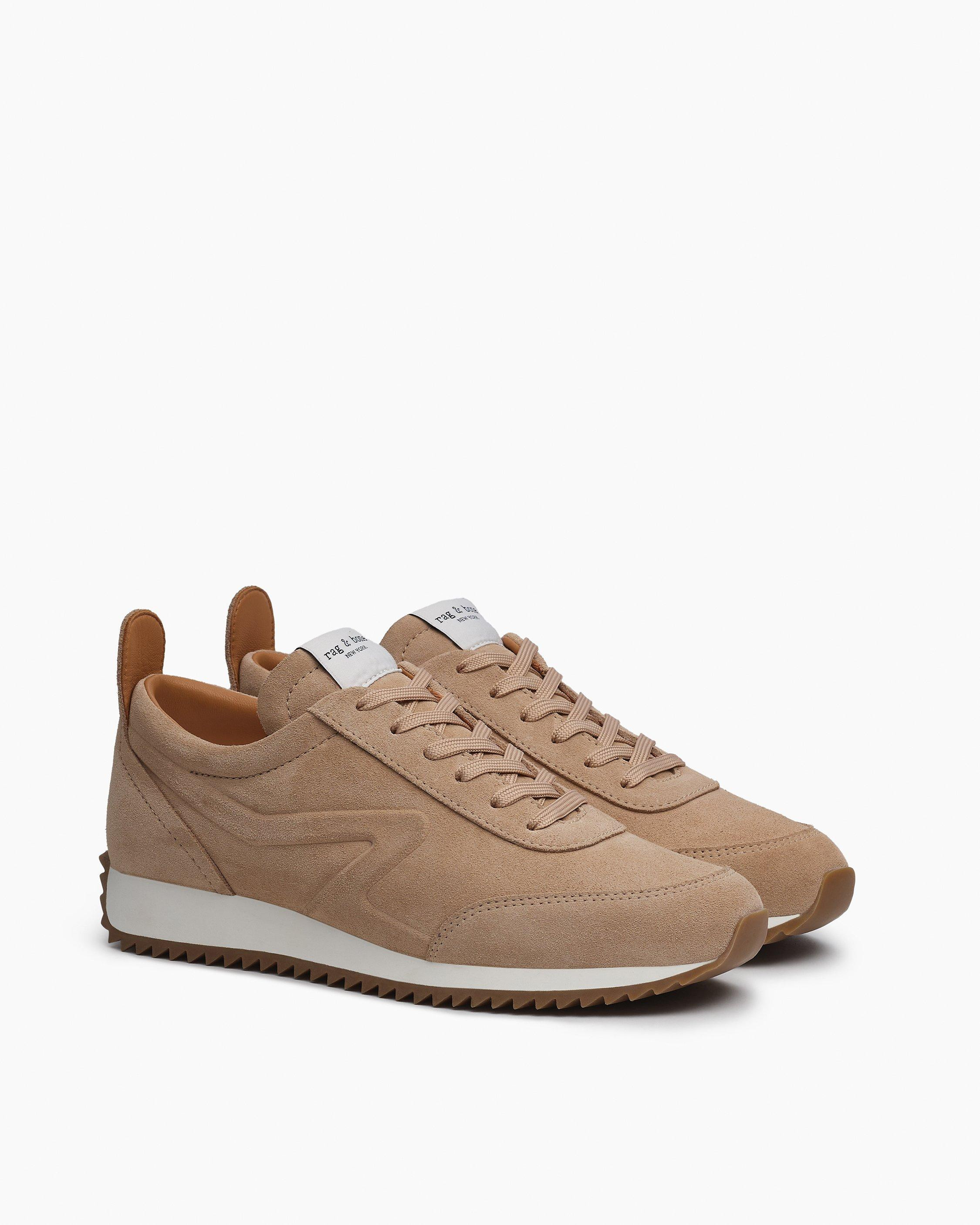 Retro Runner Sneakers
Suede - 3