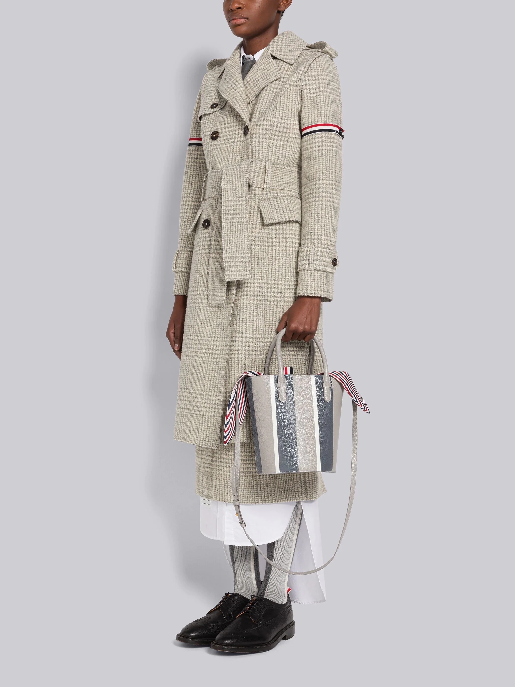 Stripe Pebble Grain Crossbody Bucket Bag - 5