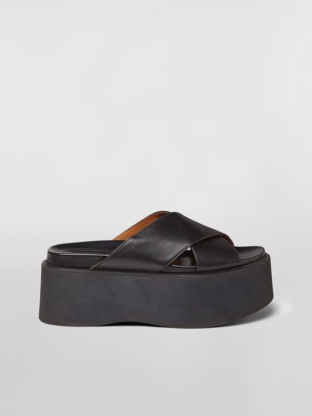CRISS-CROSS WEDGE IN BLACK CALF LEATHER - 1