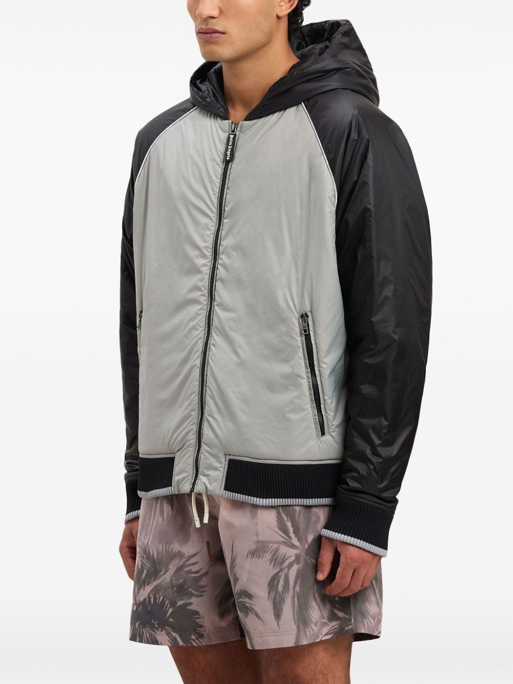 curved-logo windbreaker - 4