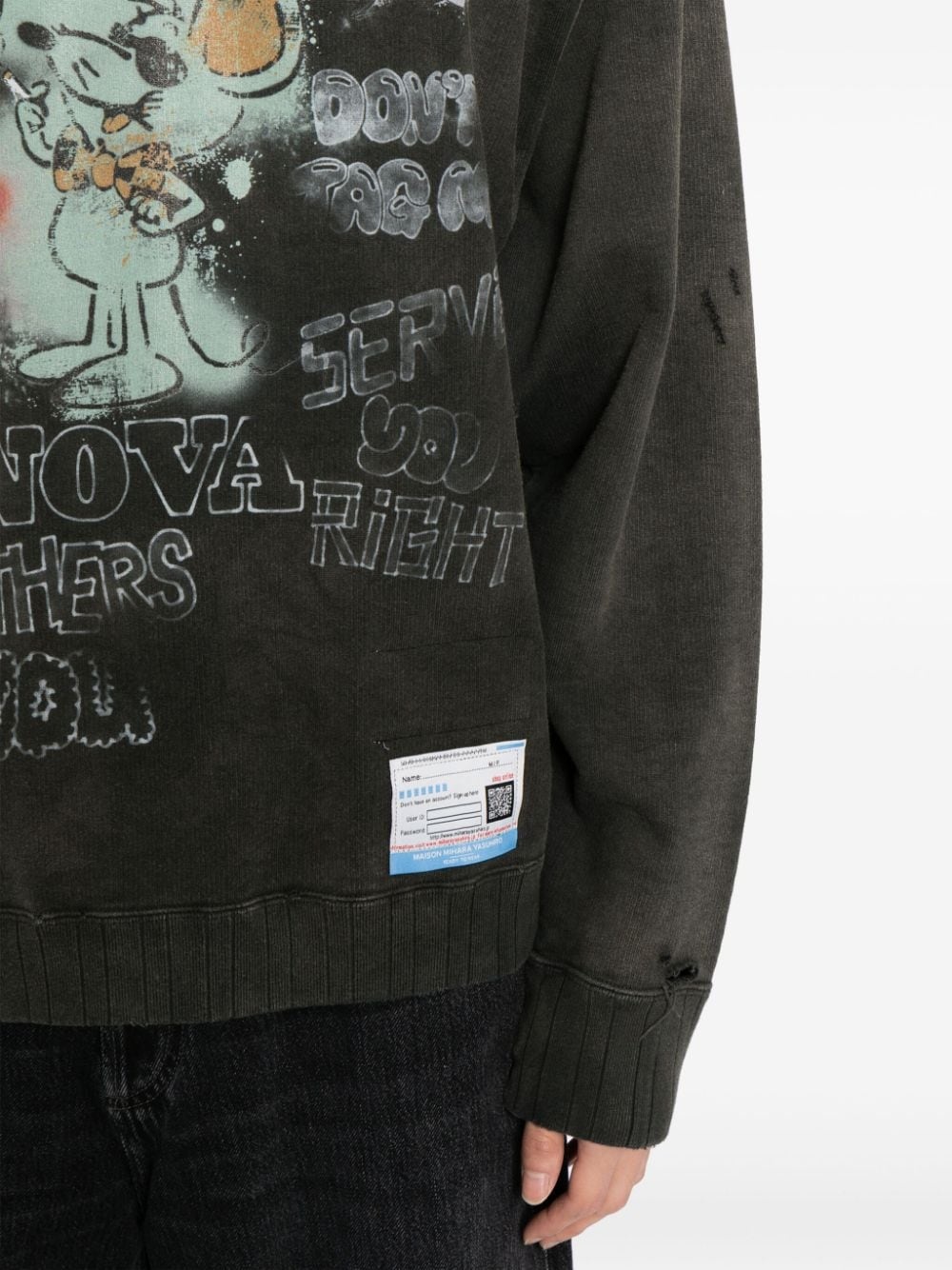 logo-patch distressed sweatshirt - 5