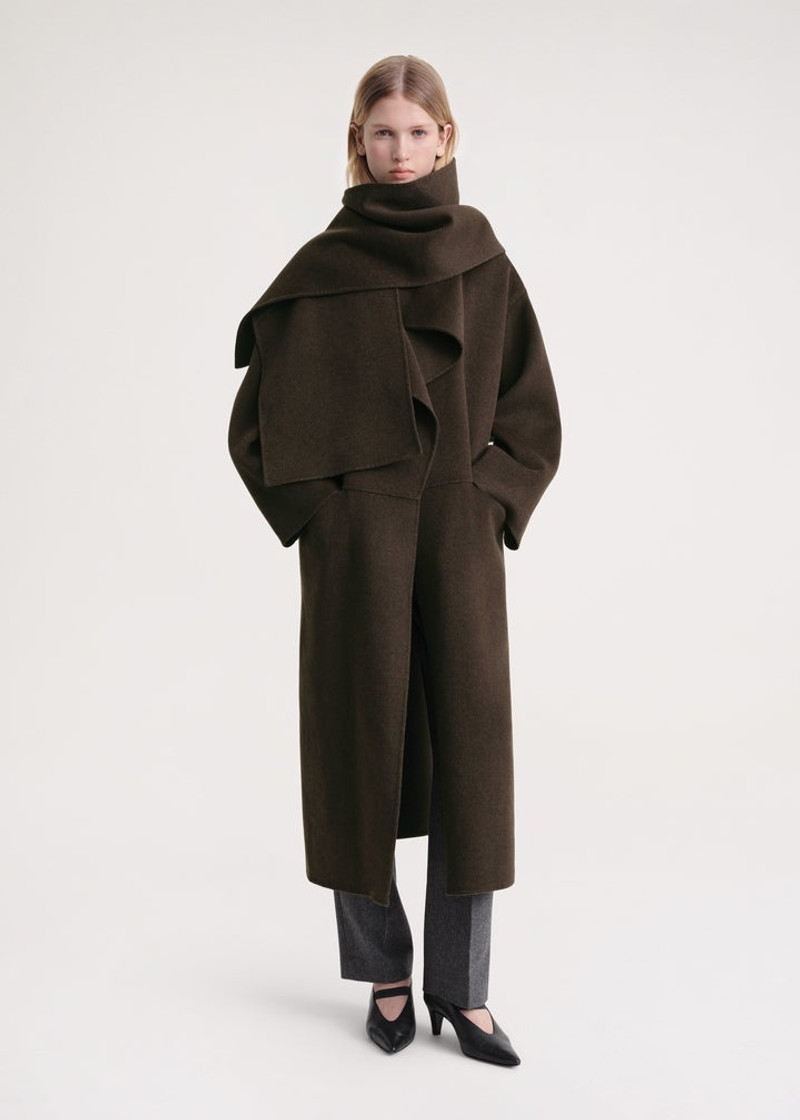 TOTEME Long doublé scarf chocolate melange outlook