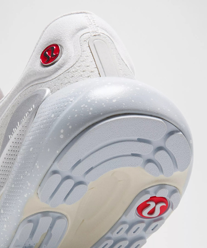 Women's Beyondfeel Running Shoe 9