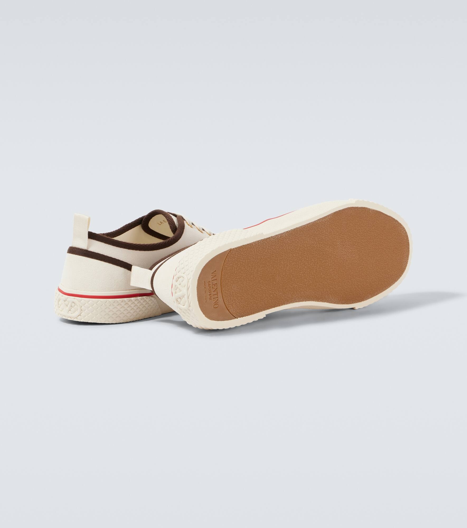 Canvas sneakers - 7