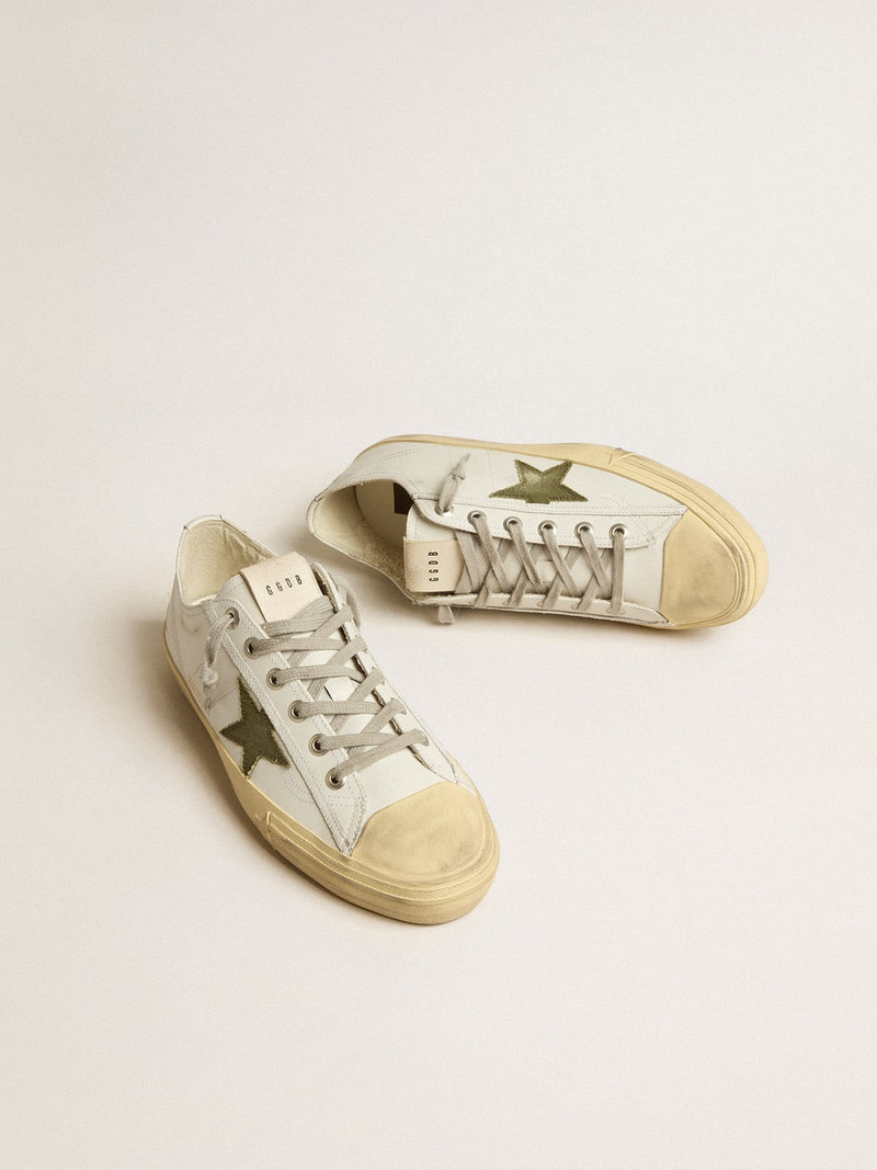 Golden Goose V-Star in white leather with green canvas star outlook