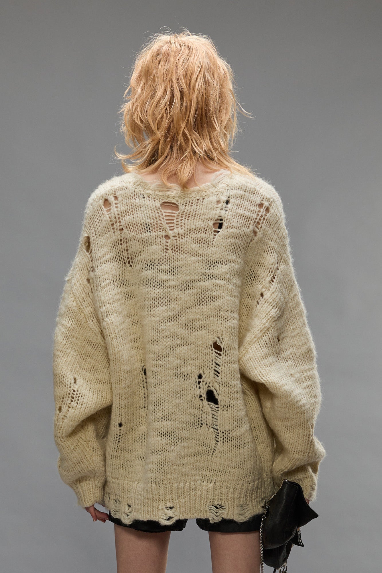 DISTRESSED SWEATER - CREAM - 4