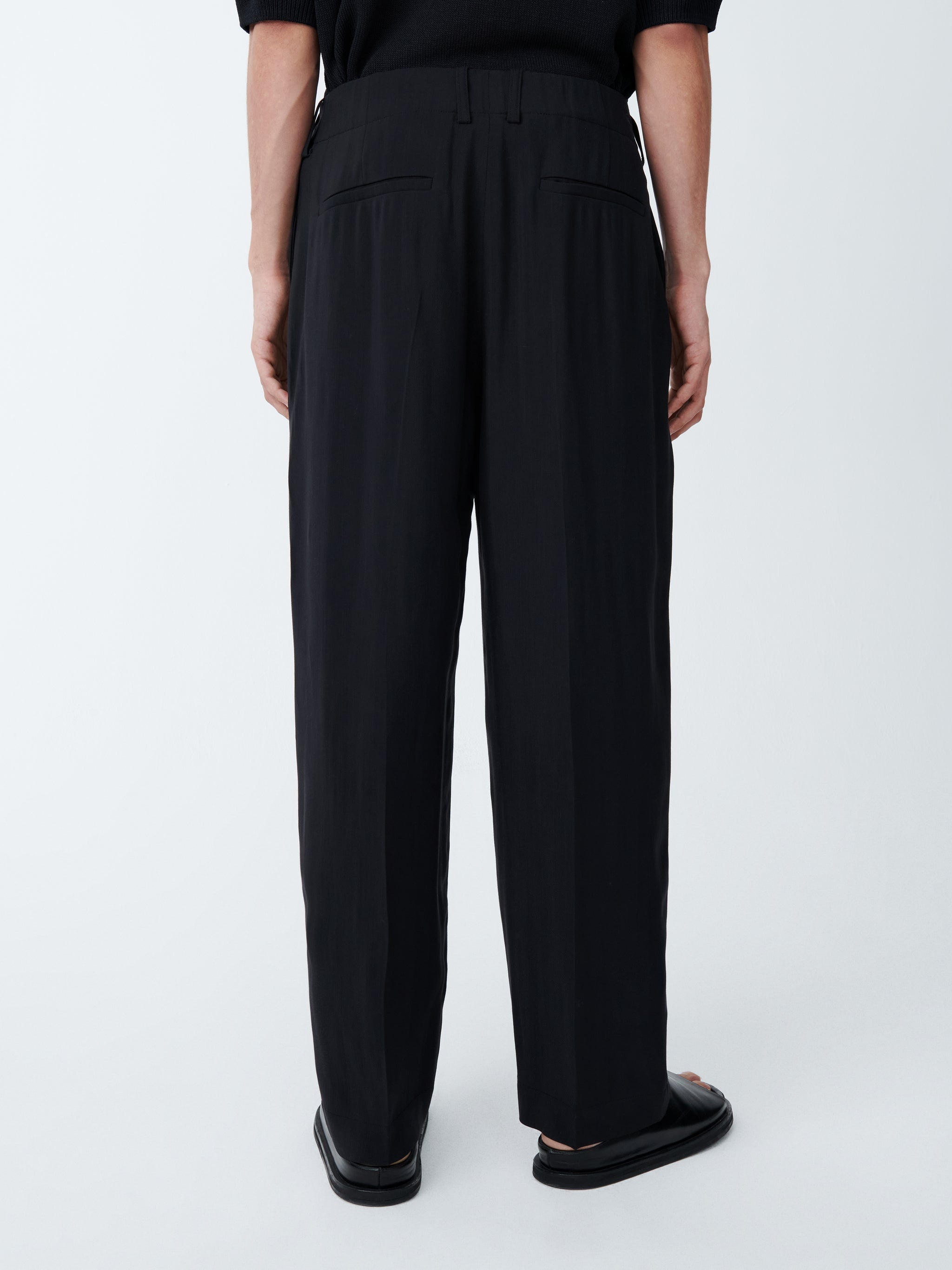 Noam Pant - 8