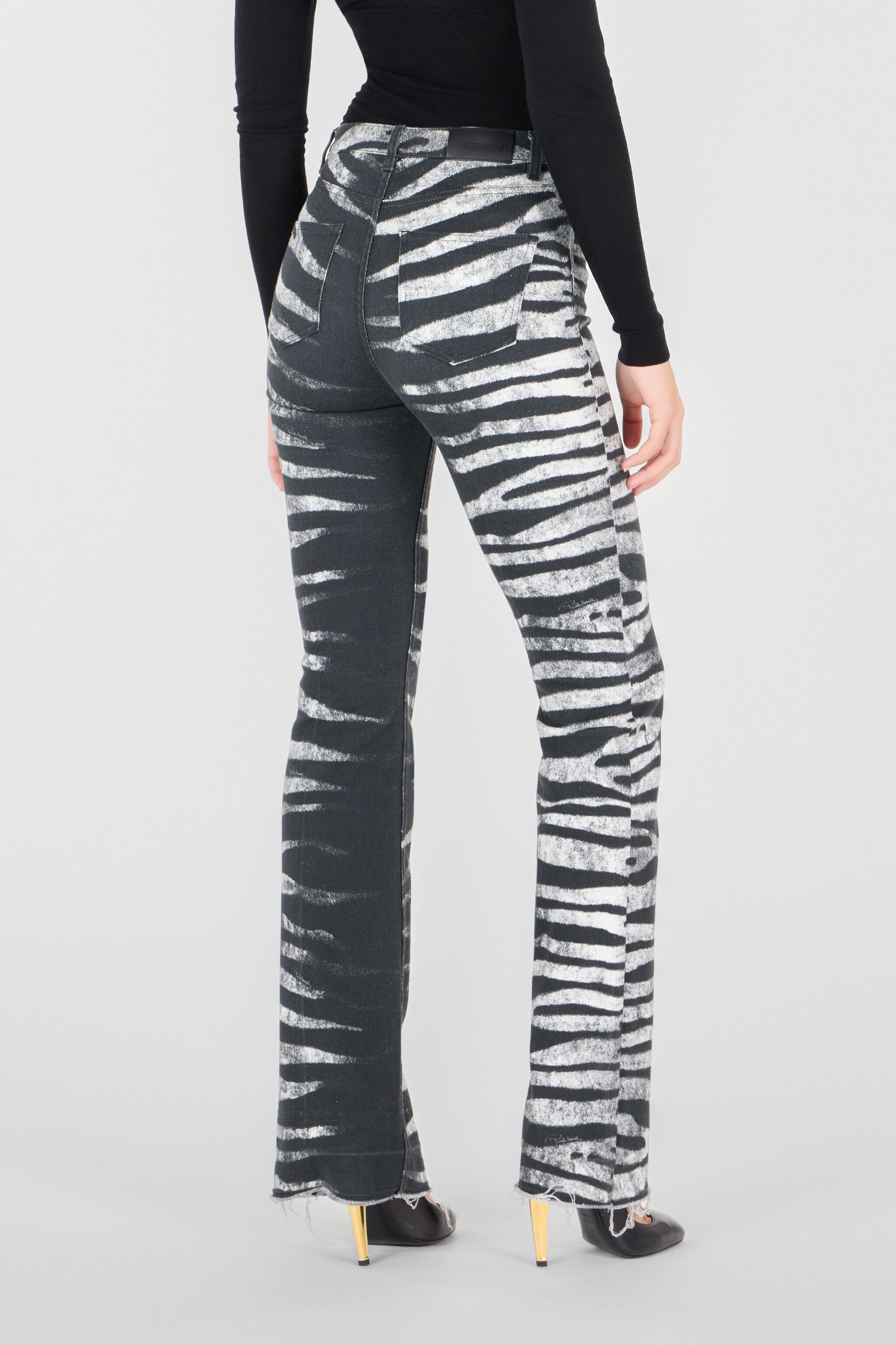 Pants With Zebra Print - 4