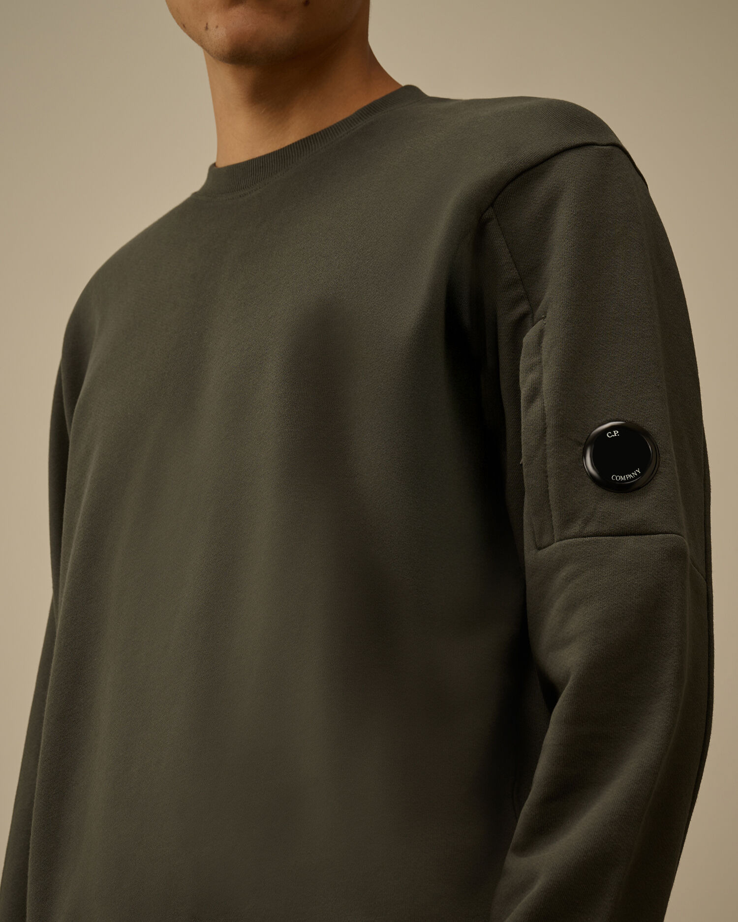 Diagonal Raised Fleece Crewneck Lens Sweatshirt - 5