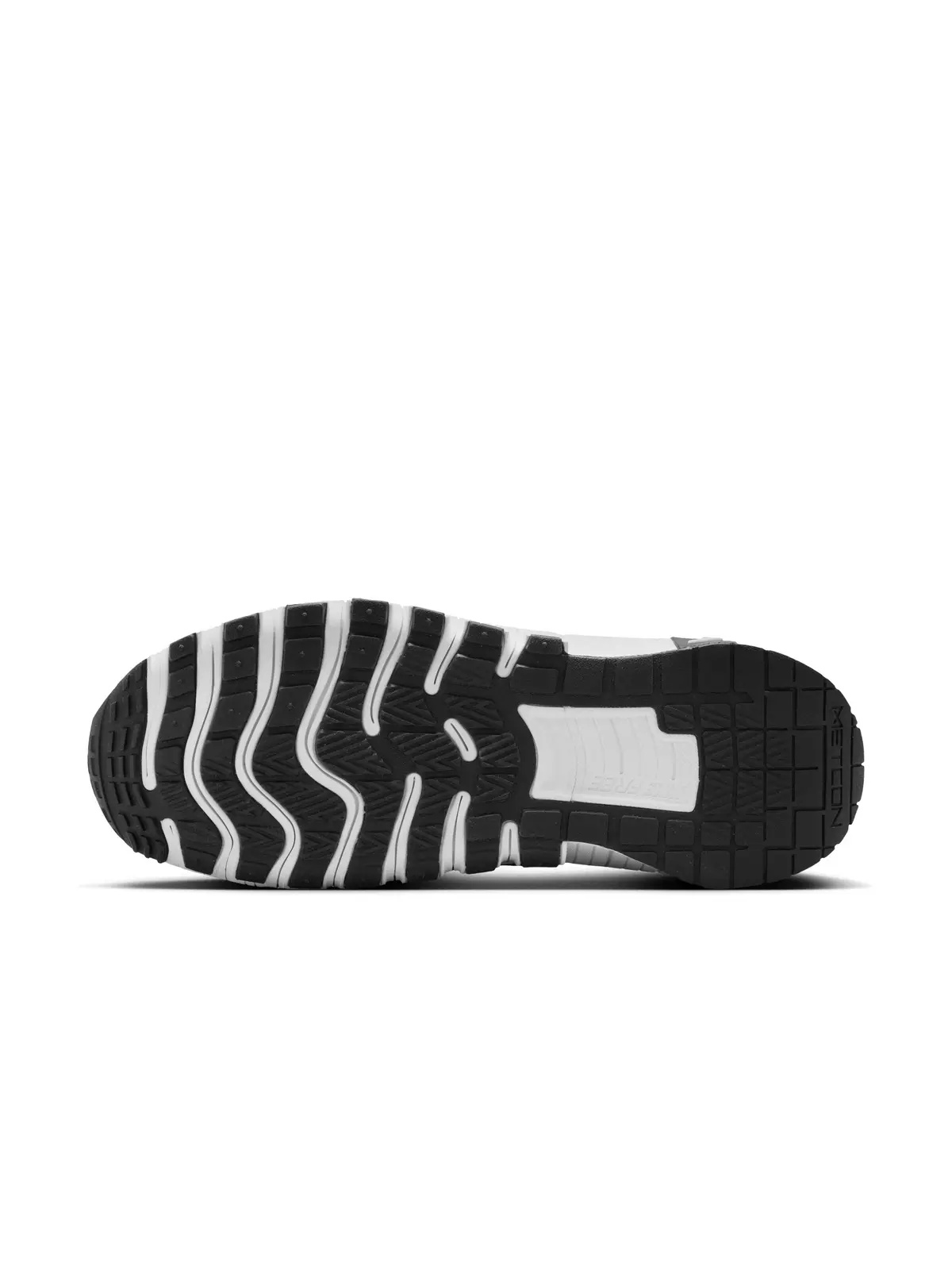 Free Metcon 6 "Black/White" Men's Training Shoe - 6