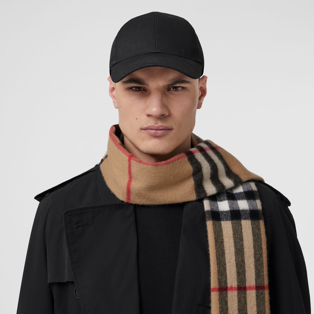 The Classic Check Cashmere Scarf - 4