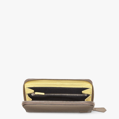 FENDI Two-tone leather wallet outlook